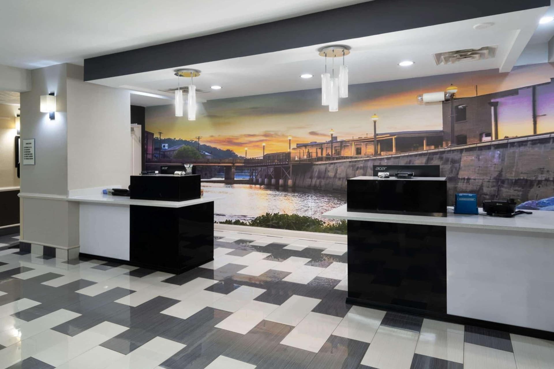 La Quinta by Wyndham Prattville gallery photo in Prattville, AL — image 5