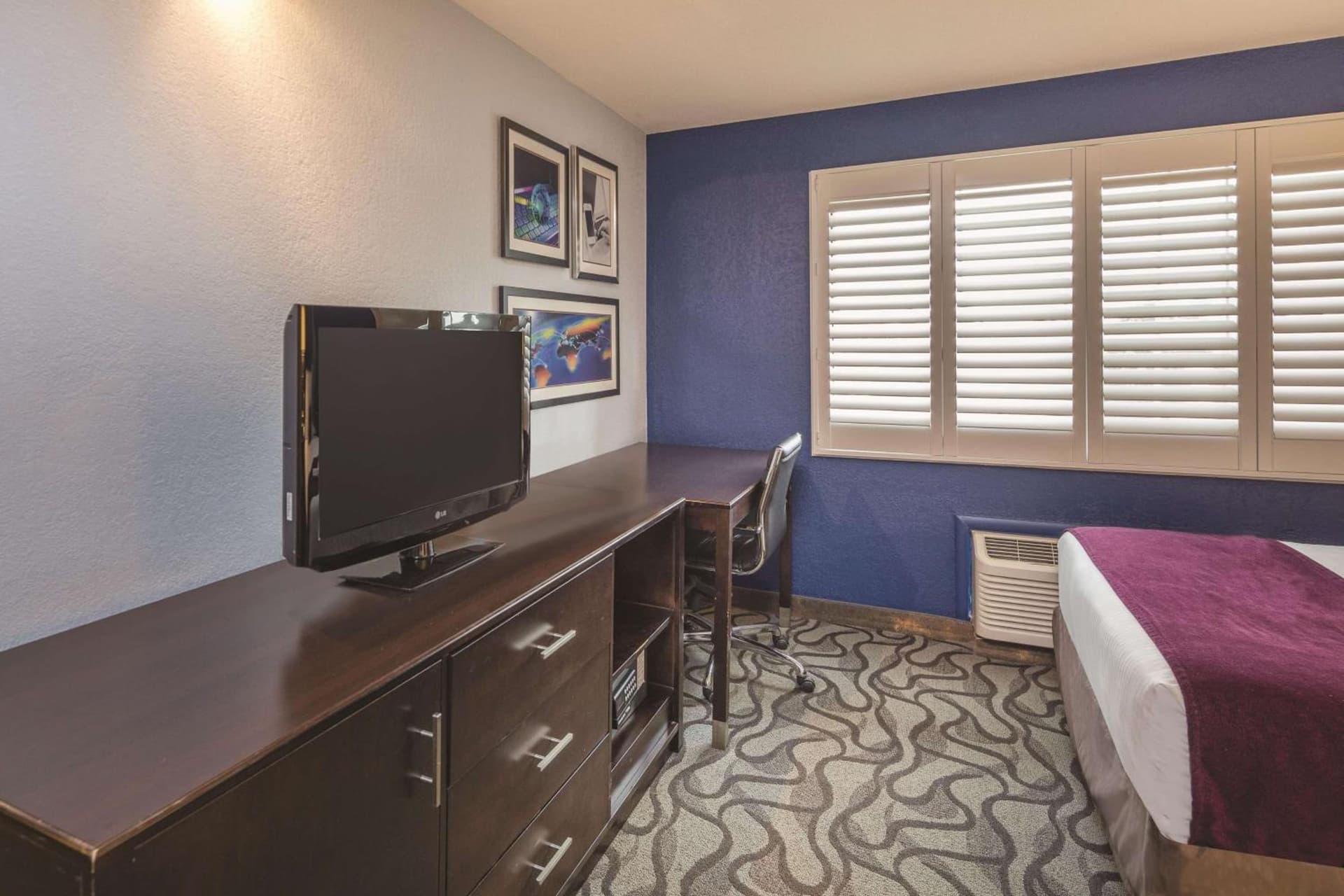 Spark by Hilton San Jose Airport gallery photo in San Jose, CA — image 11