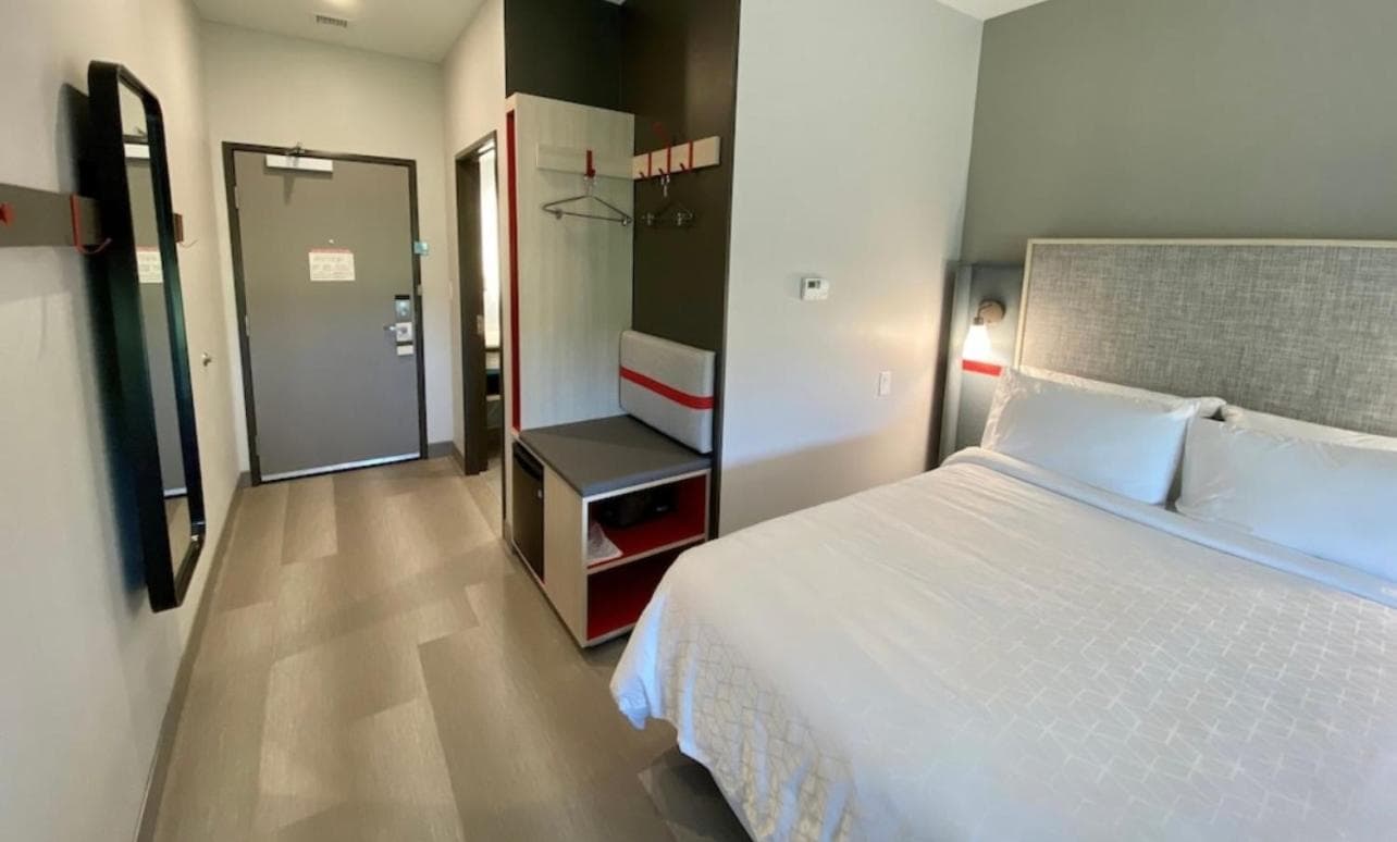 avid hotels - Macon North by IHG gallery photo in Macon, GA — image 8