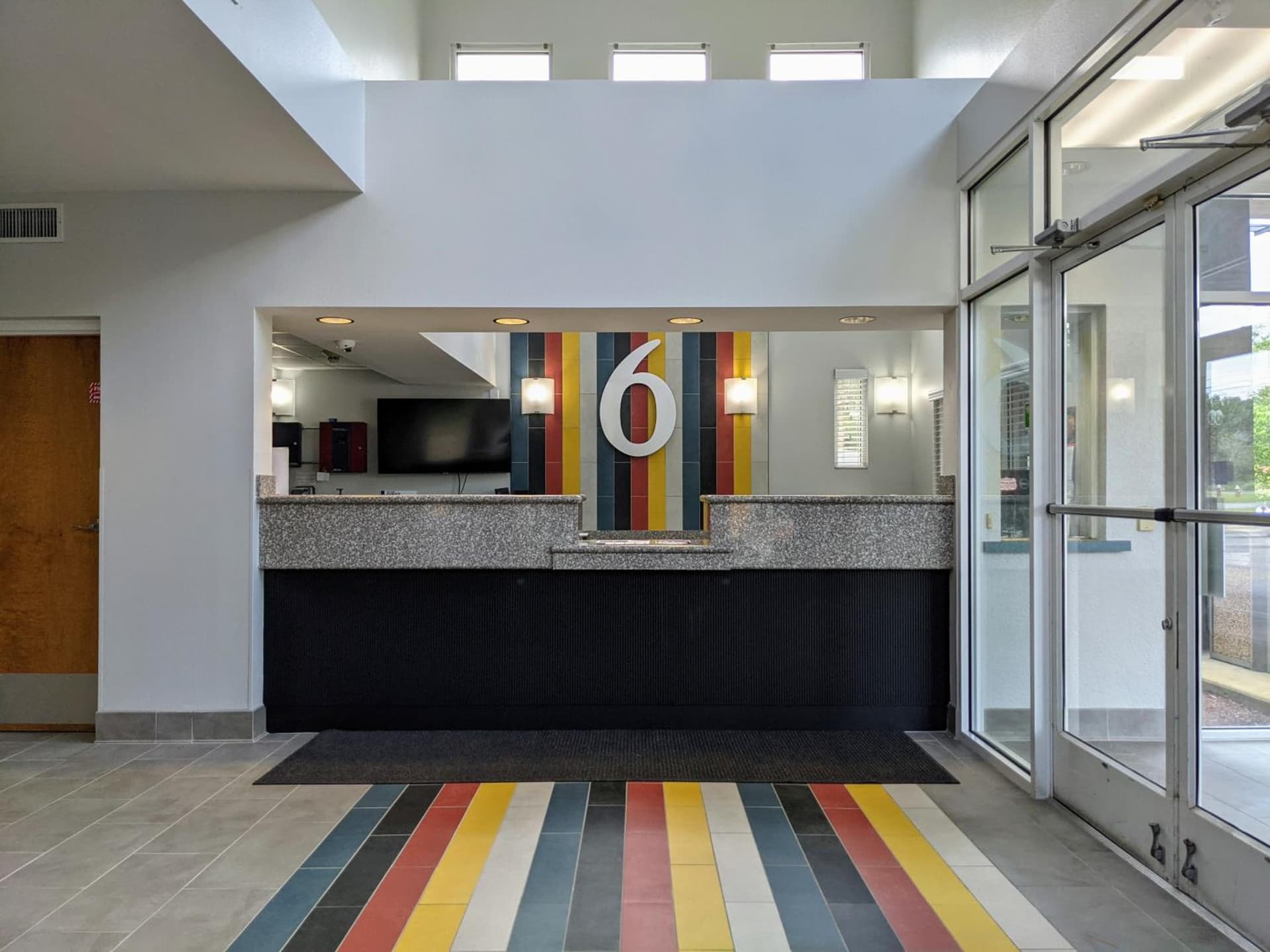 Studio 6 Pensacola, FL - West I-10 gallery photo in Pensacola, FL — image 36