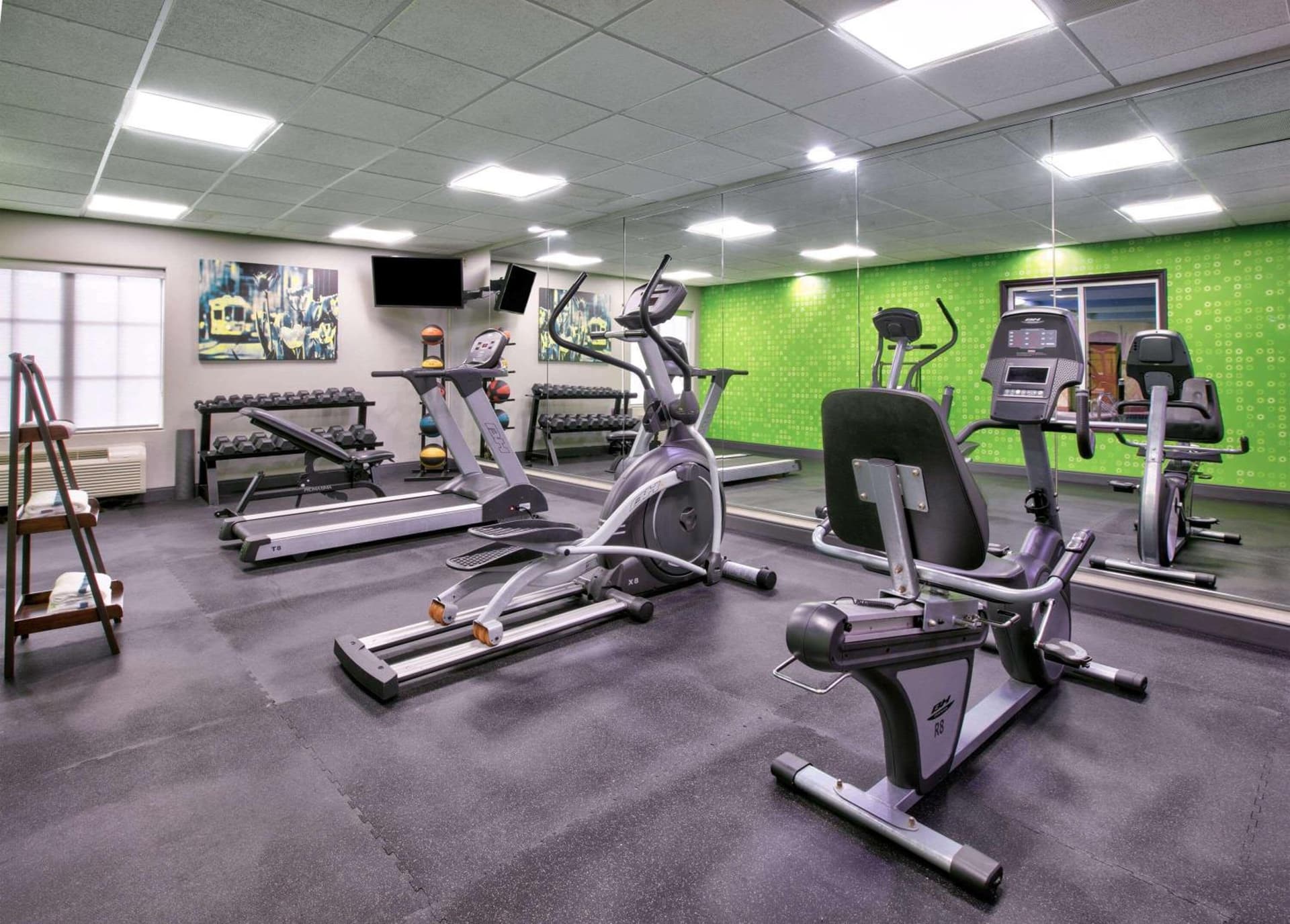 La Quinta Inn & Suites by Wyndham Little Rock - Bryant gallery photo in Bryant, AR — image 14