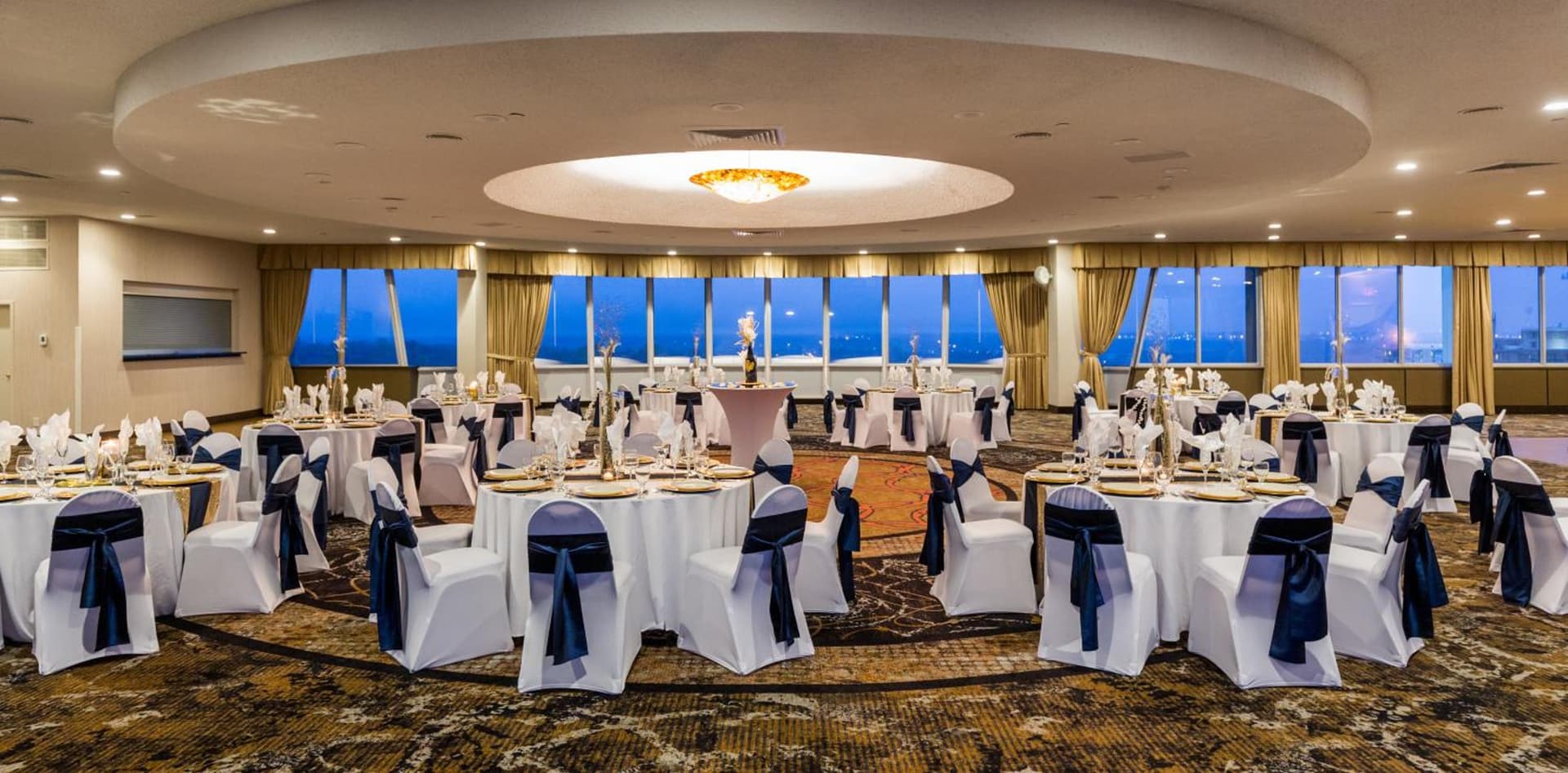 Holiday Inn Des Moines-Downtown-Mercy Campus by IHG gallery photo in Des Moines, IA — image 11