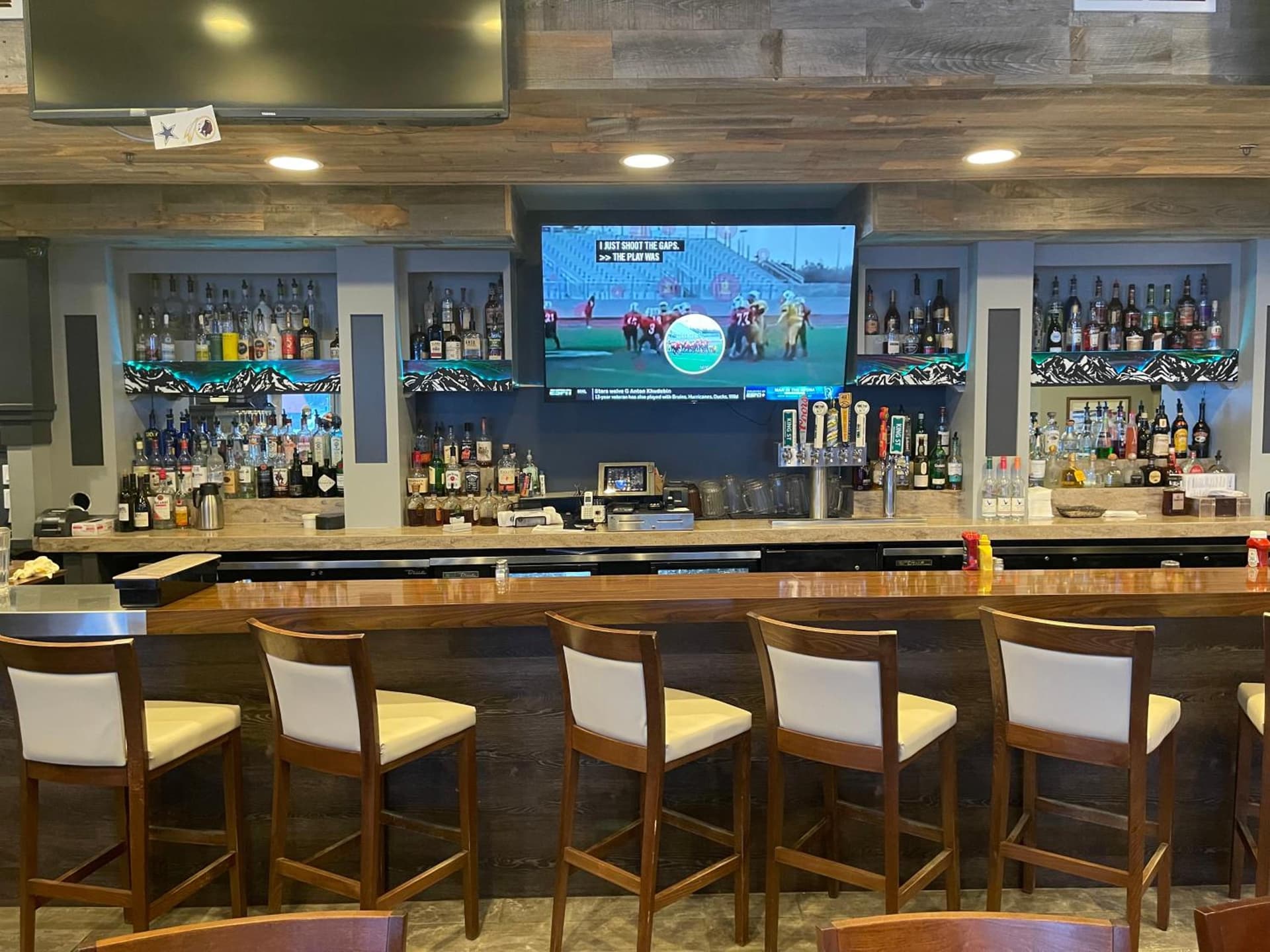 Coast Inn at Lake Hood gallery photo in Anchorage, AK — image 43