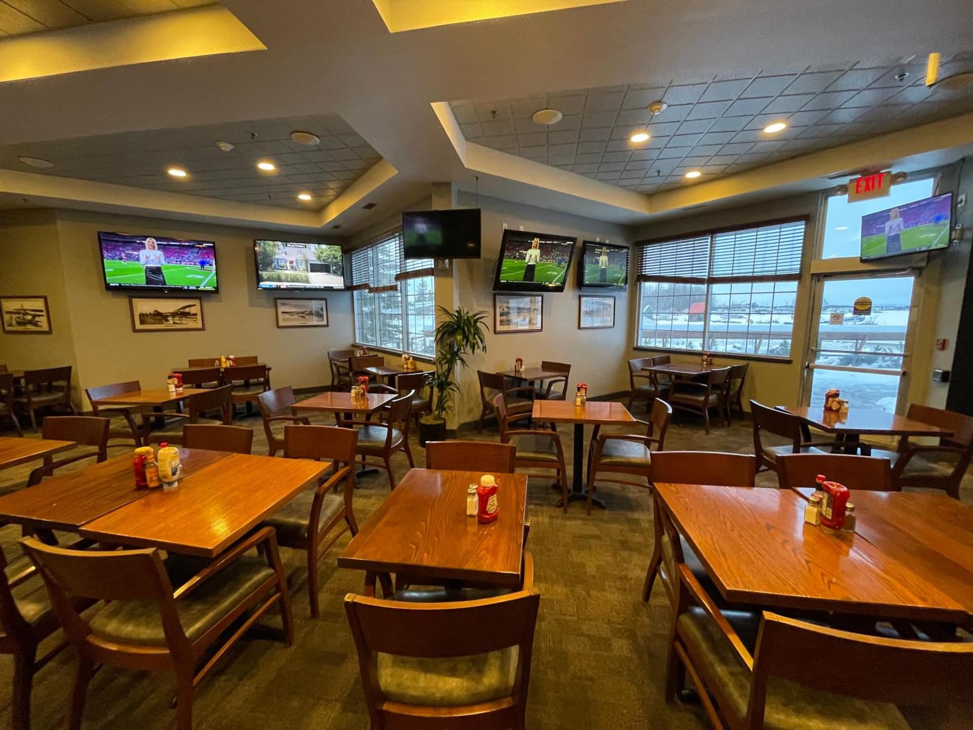 Coast Inn at Lake Hood gallery photo in Anchorage, AK — image 51