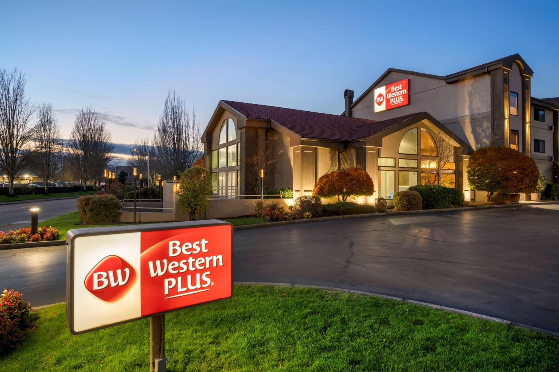 Best Western Plus Mill Creek Inn — hotel in Salem, Oregon