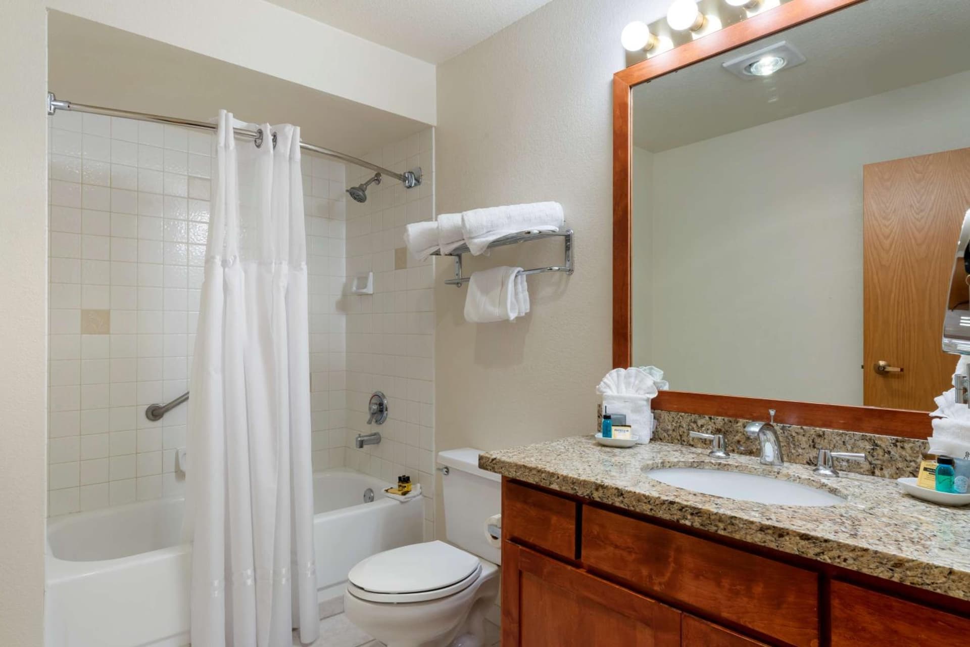 Best Western Plus Mill Creek Inn gallery photo in Salem, OR — image 23
