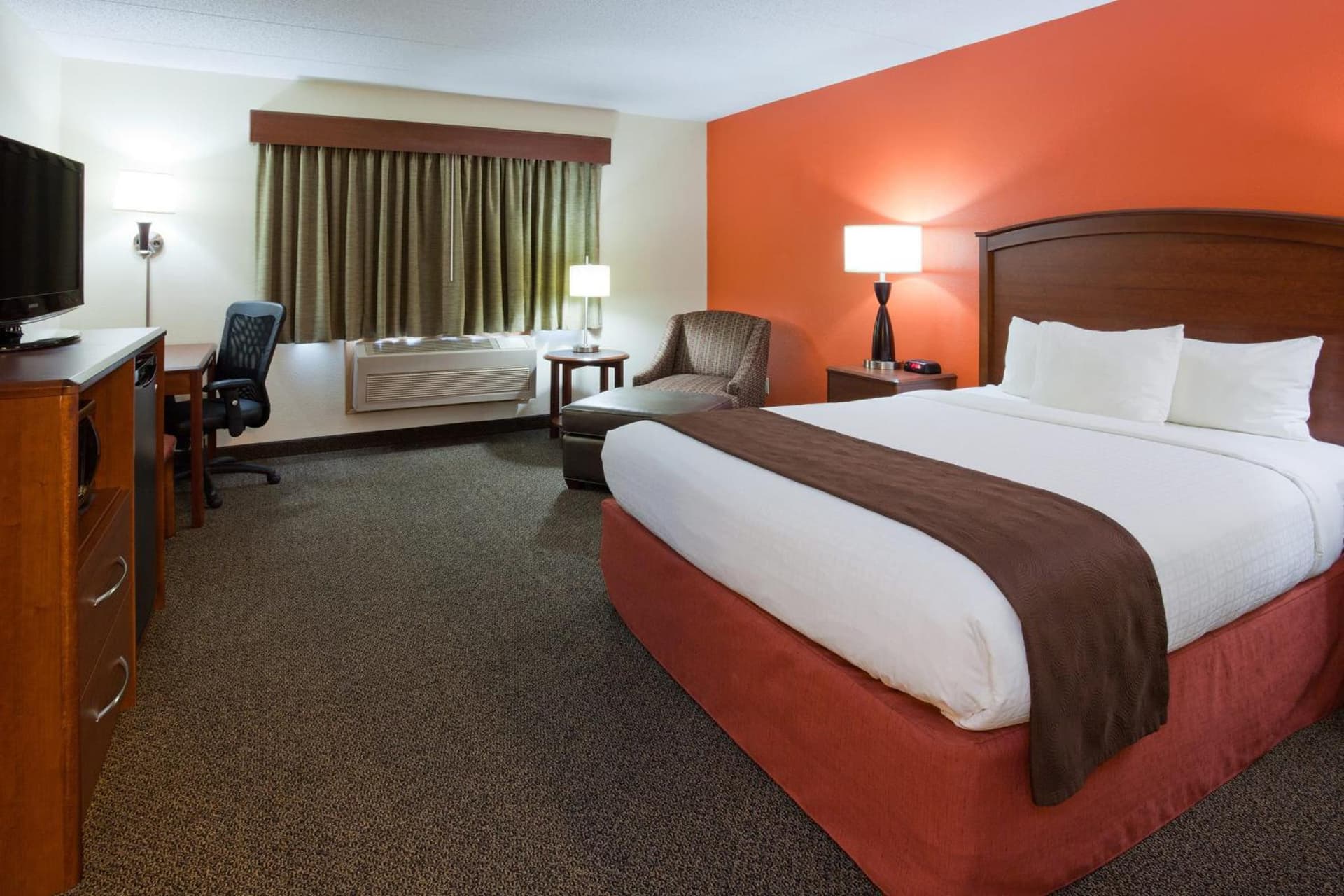 AmericInn by Wyndham Virginia interior in Virginia, MN — gallery photo 2