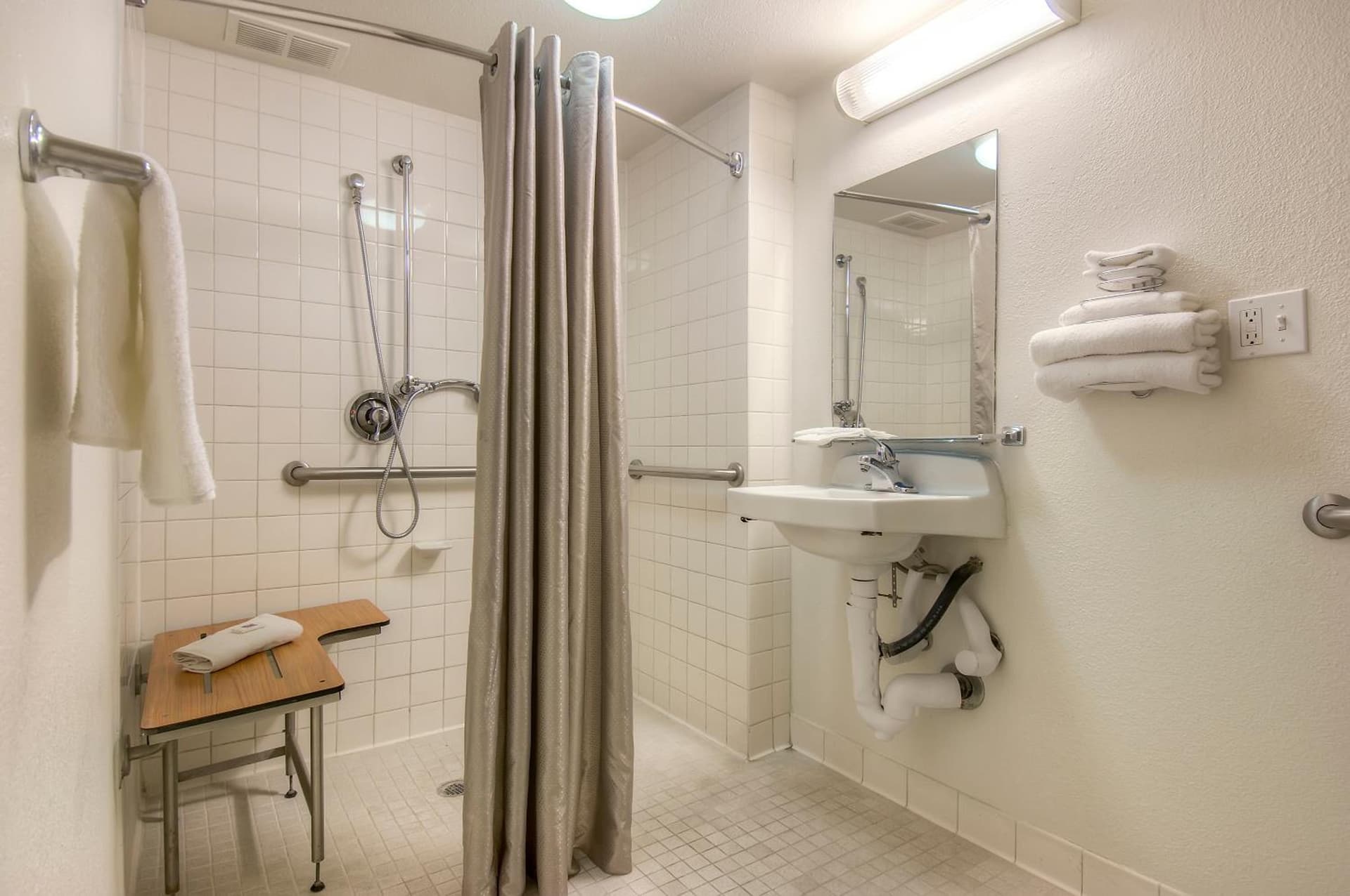 Motel 6-Oceanside, CA gallery photo in Oceanside, CA — image 19