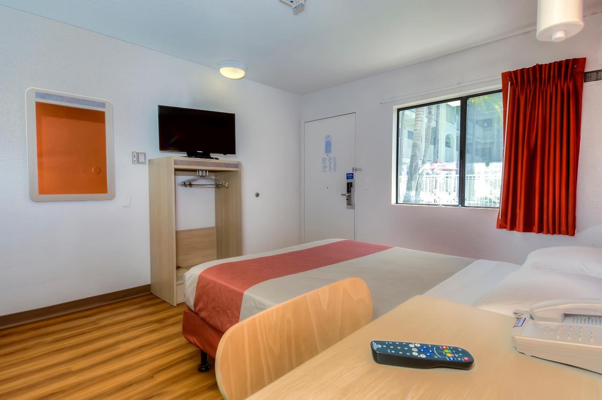 Motel 6-Oceanside, CA gallery photo in Oceanside, CA — image 10