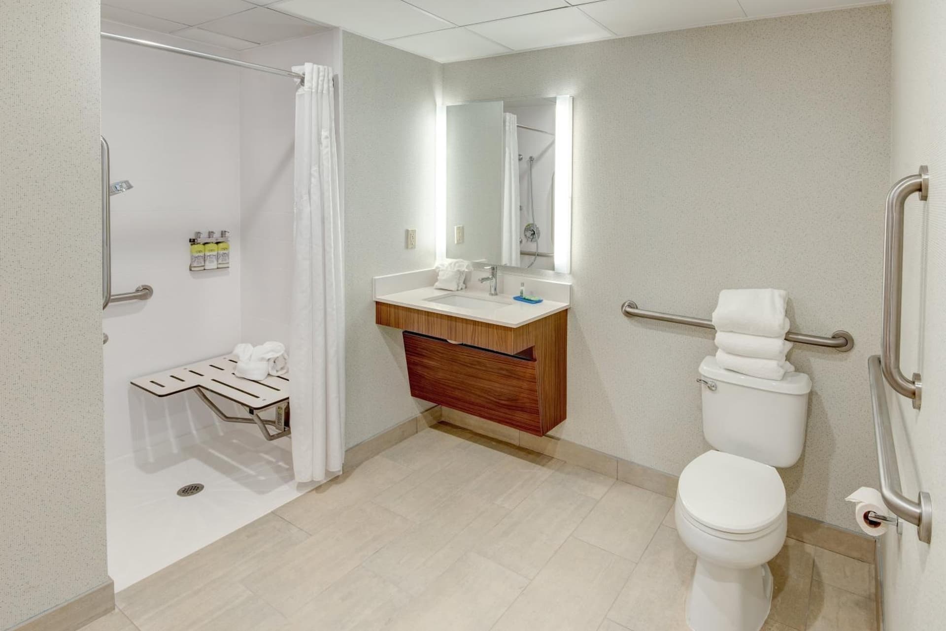 Holiday Inn Express & Suites West Long Branch - Eatontown by IHG gallery photo in West Long Branch, NJ — image 36