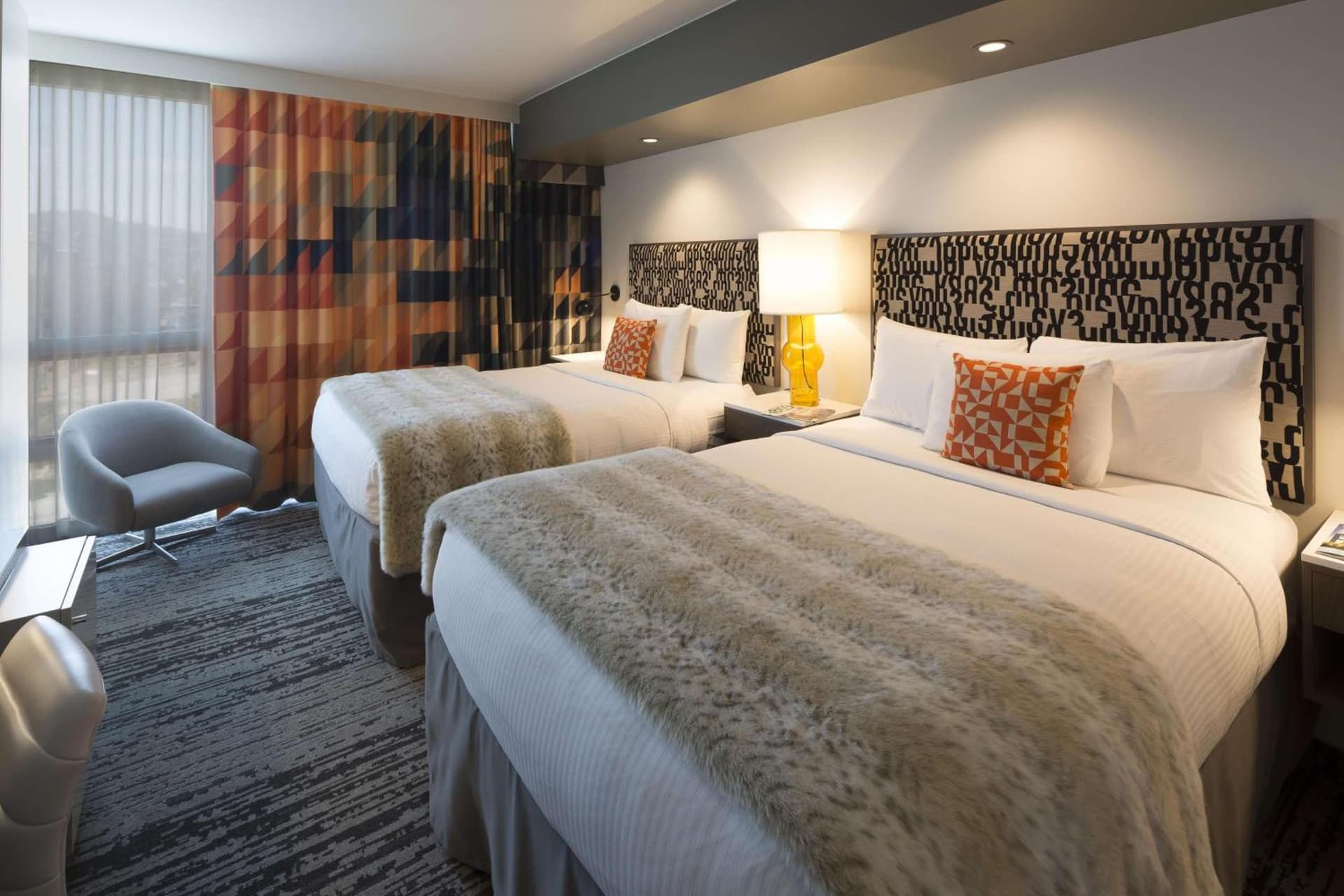 Hotel Eastlund - Best Western Premier Collection interior in Portland, OR — gallery photo 2