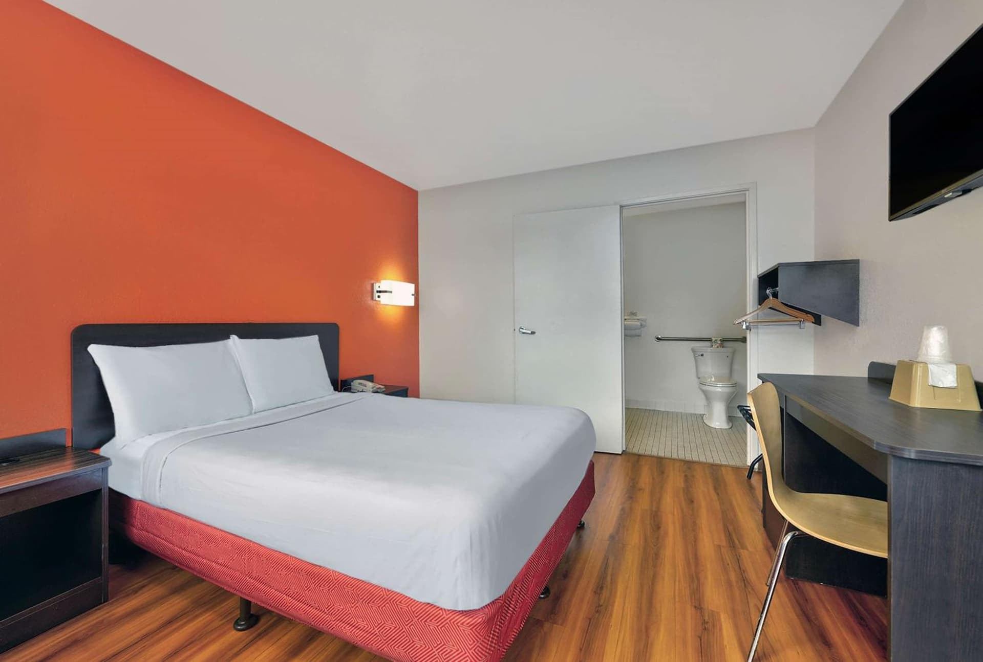 Motel 6-Columbus, GA gallery photo in Columbus, GA — image 9