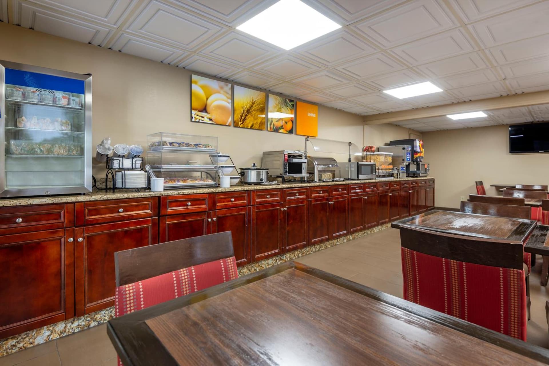 Comfort Inn Matthews / Charlotte gallery photo in Matthews, NC — image 30