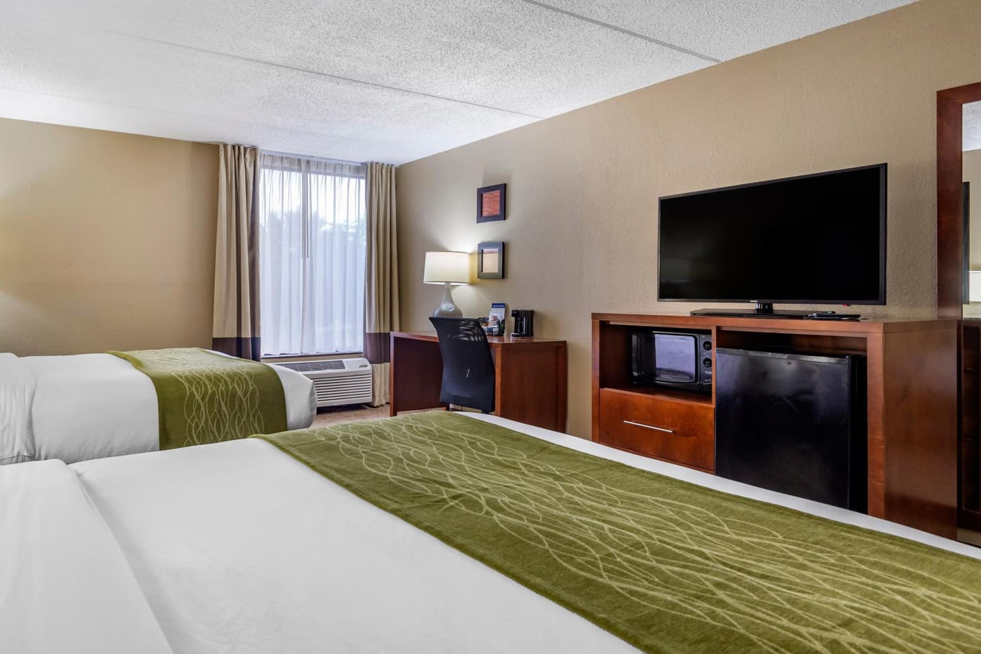 Comfort Inn Matthews / Charlotte gallery photo in Matthews, NC — image 14