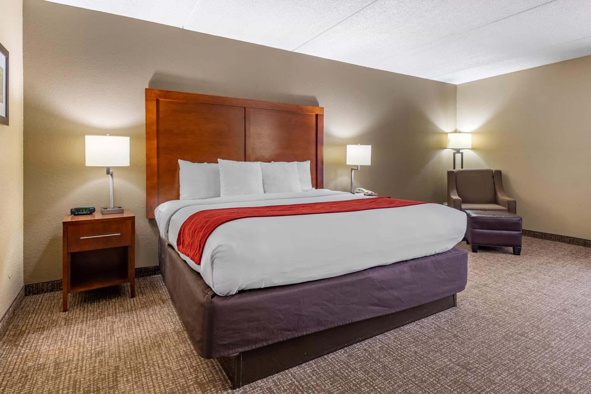 Comfort Inn Matthews / Charlotte gallery photo in Matthews, NC — image 9