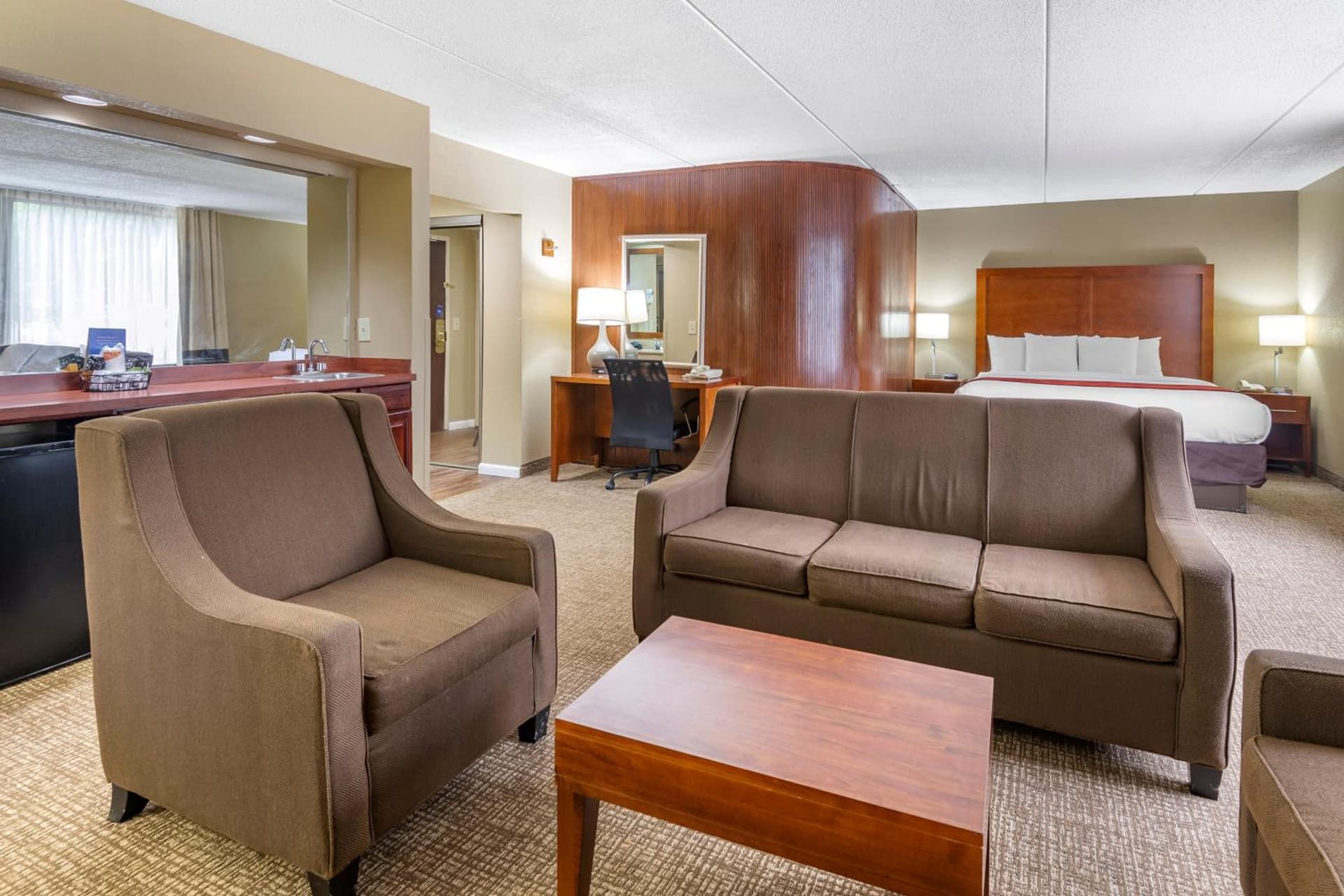 Comfort Inn Matthews / Charlotte gallery photo in Matthews, NC — image 12