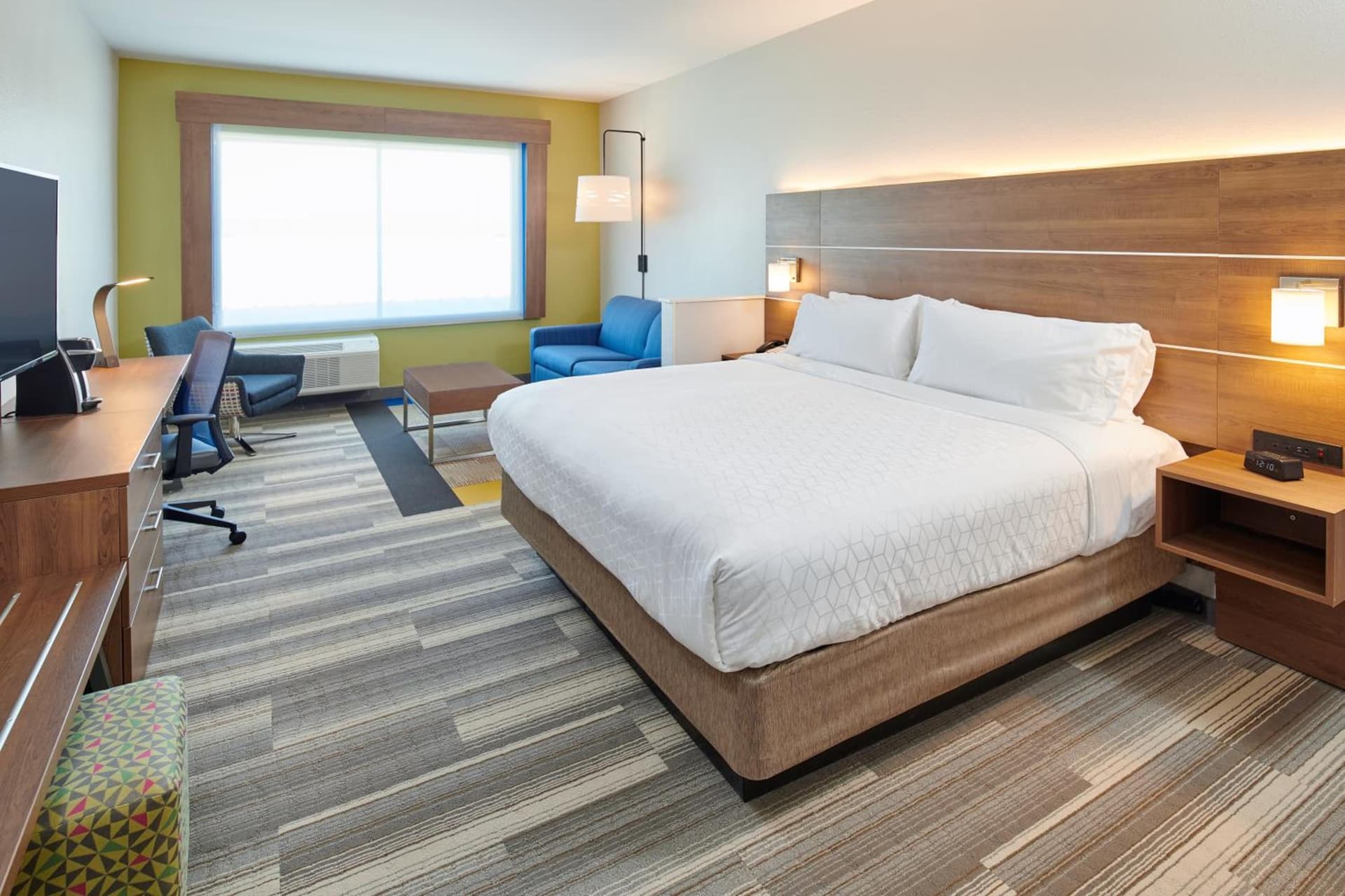 Holiday Inn Express & Suites El Paso - Sunland Park Area by IHG interior in El Paso, TX — gallery photo 2