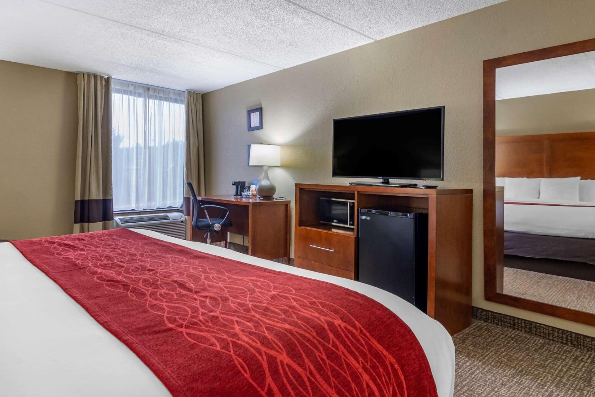 Comfort Inn Matthews / Charlotte gallery photo in Matthews, NC — image 11