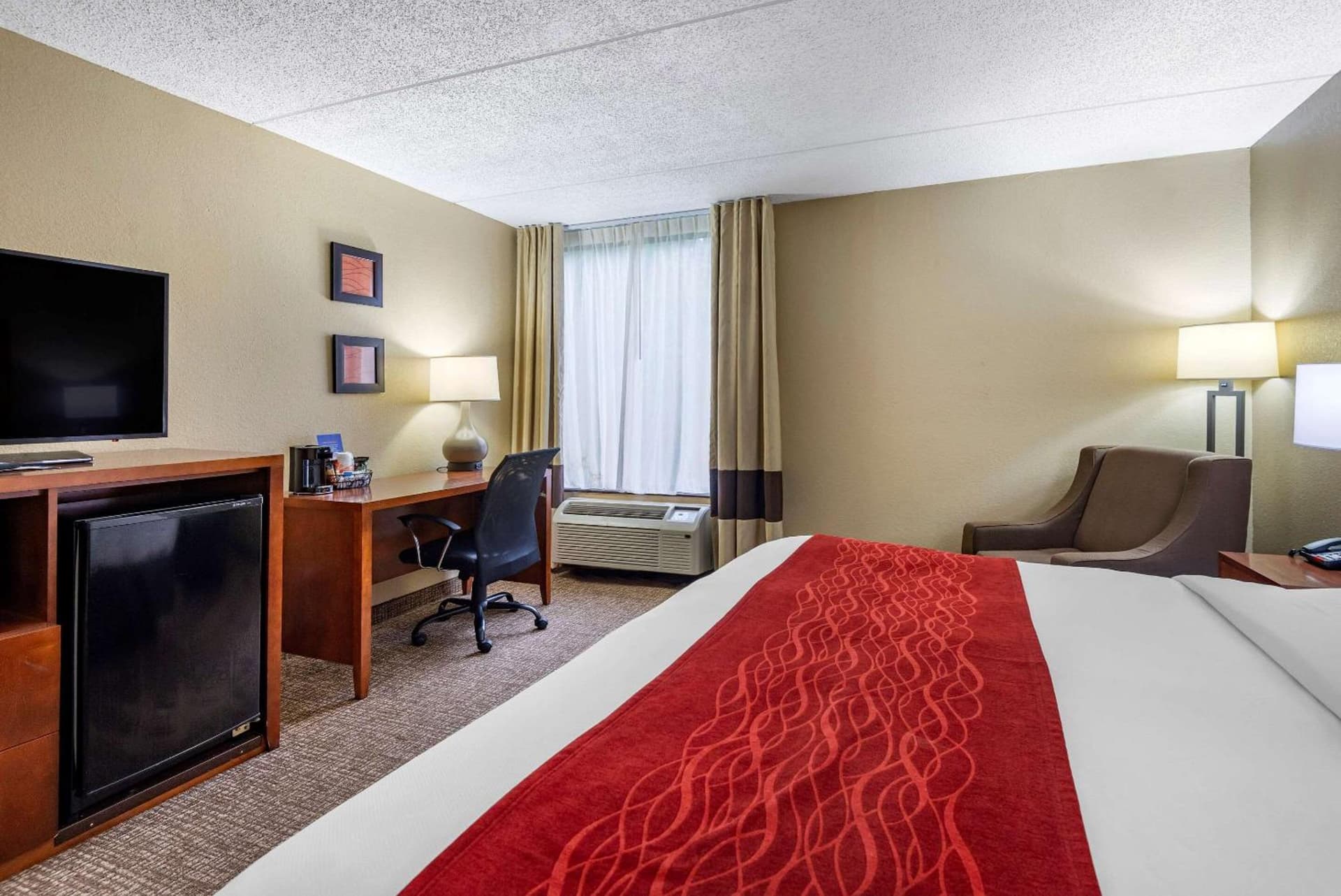 Comfort Inn Matthews / Charlotte gallery photo in Matthews, NC — image 29