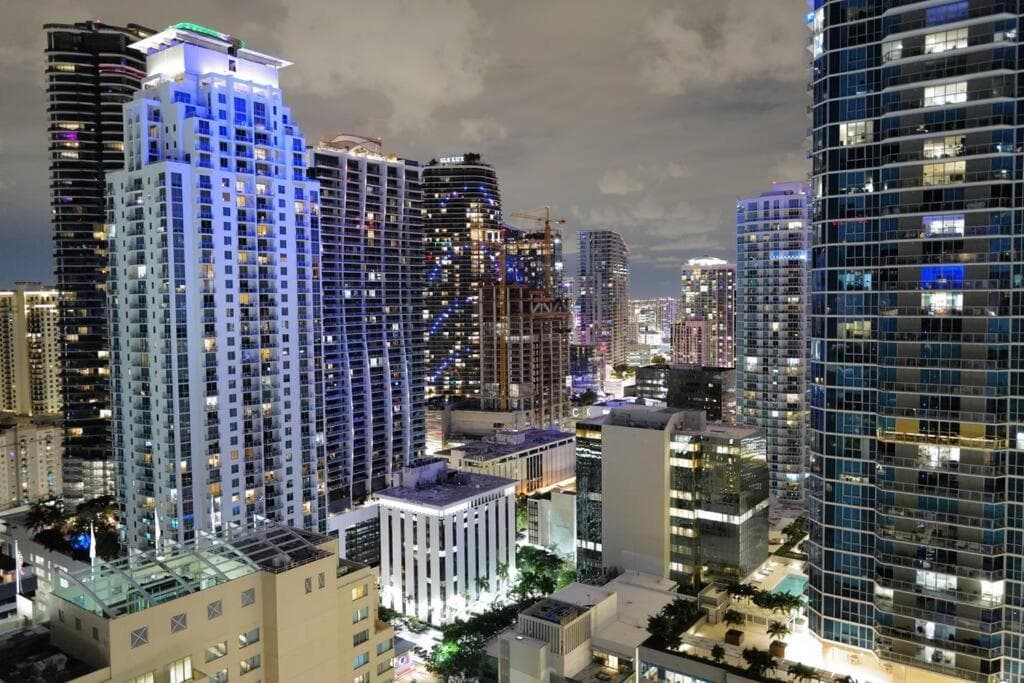 1Bd Apt with Free Parking and Amazing View featured exterior or lobby in Miami, FL — similar hotel