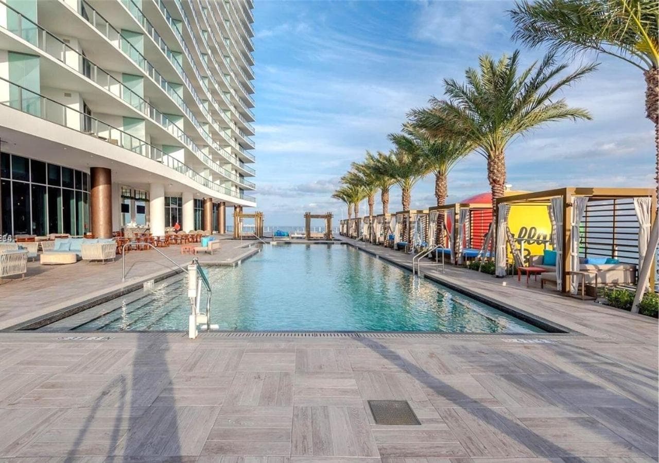 Lyfe Resort on Miami Hollywood BeachFront by MRA property views in Hollywood, FL — gallery photo 3