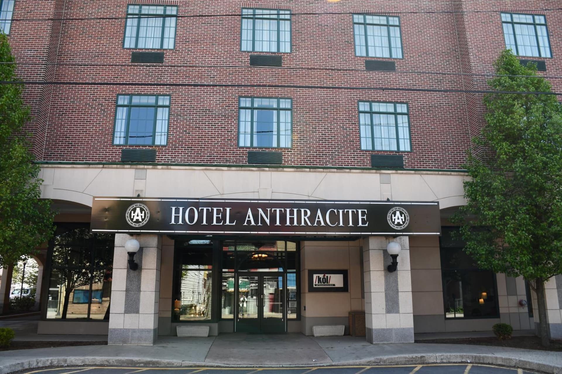 Hotel Anthracite — hotel in Scranton, Pennsylvania
