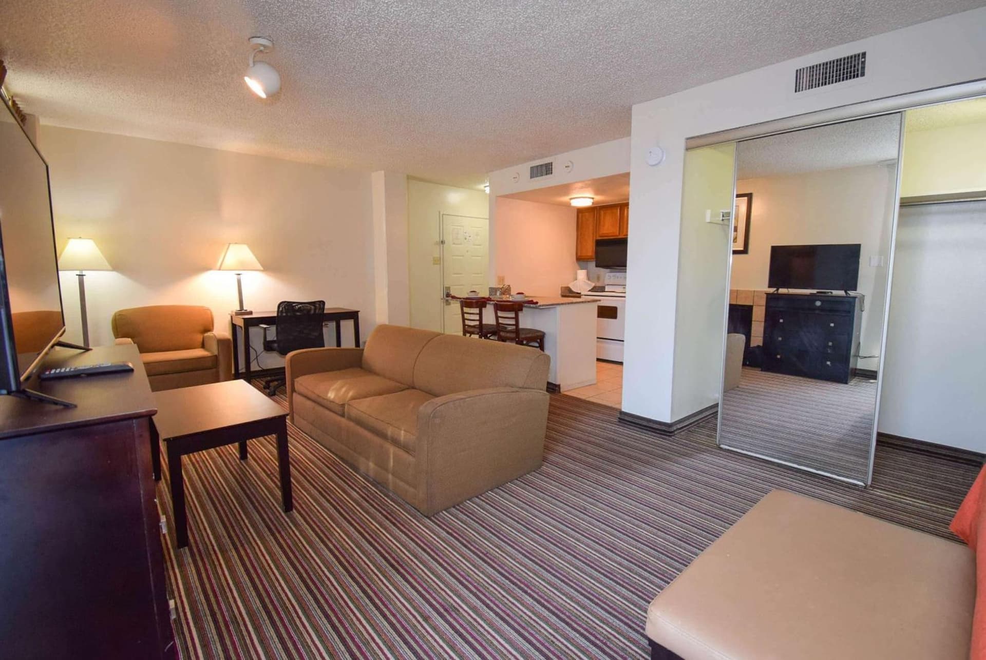Hawthorn Extended Stay by Wyndham Richardson gallery photo in Richardson, TX — image 36