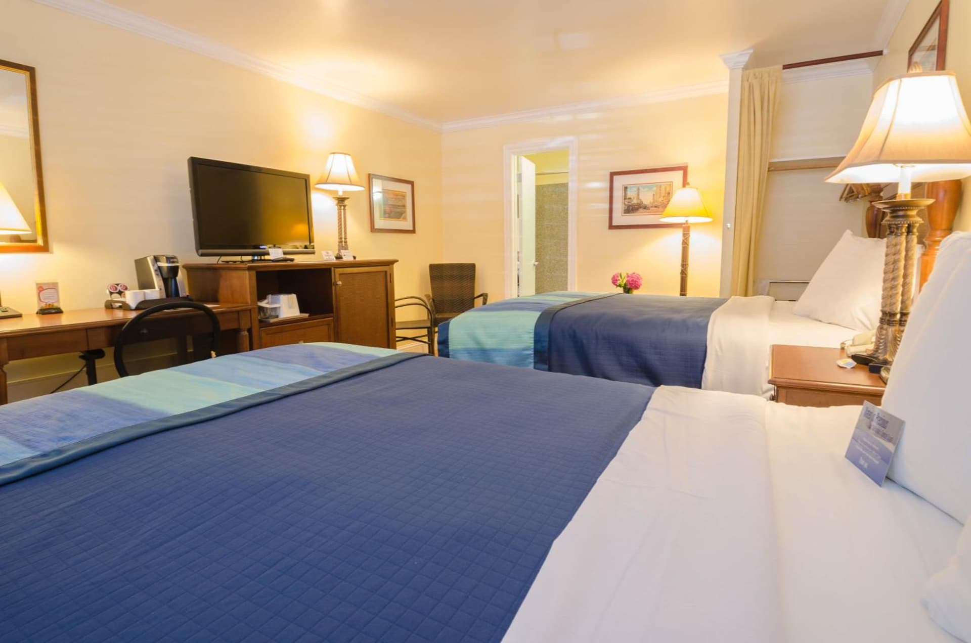 Continental Inn gallery photo in Santa Cruz, CA — image 11