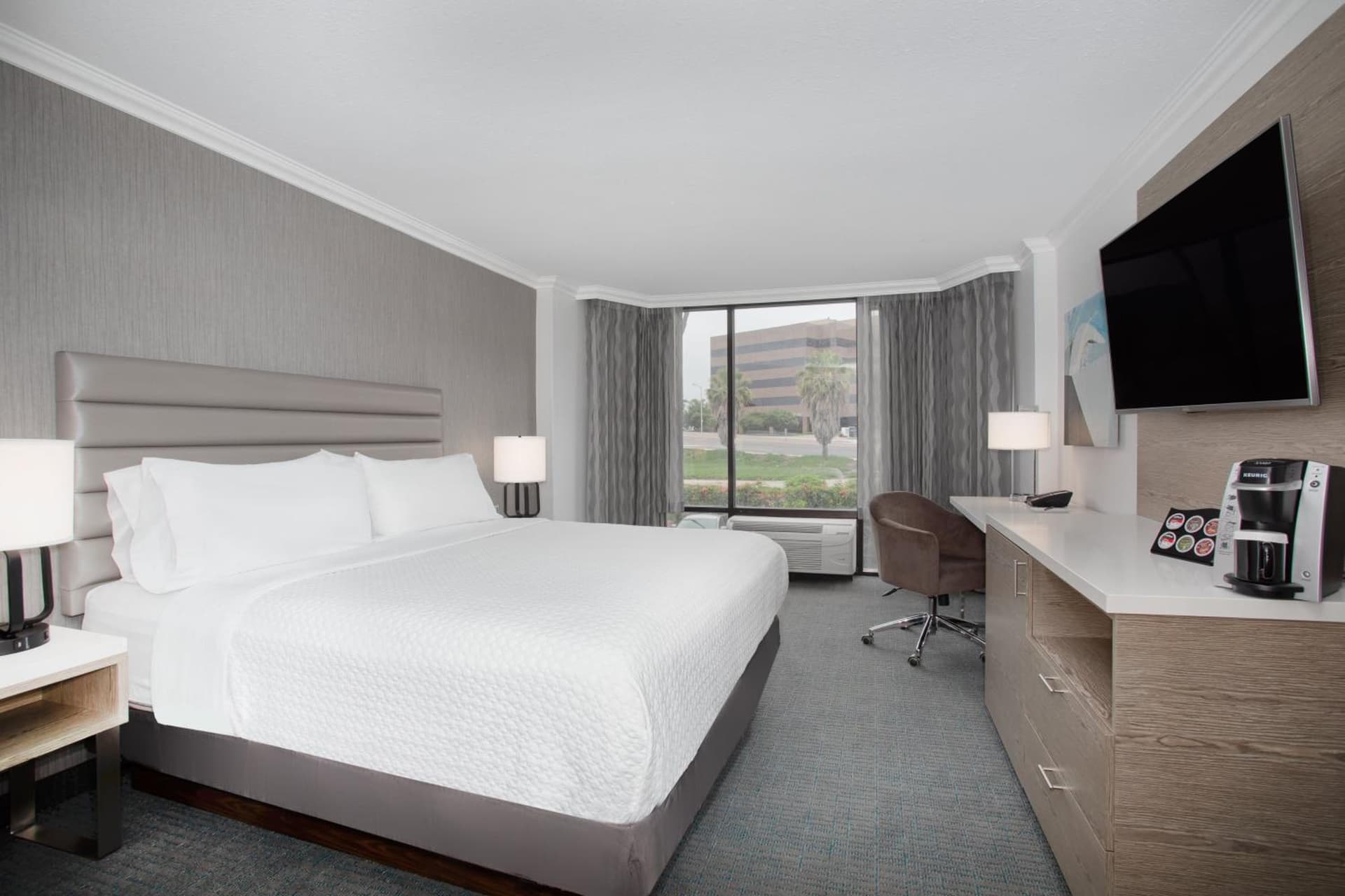 Crowne Plaza Costa Mesa Orange County by IHG gallery photo in Costa Mesa, CA — image 26