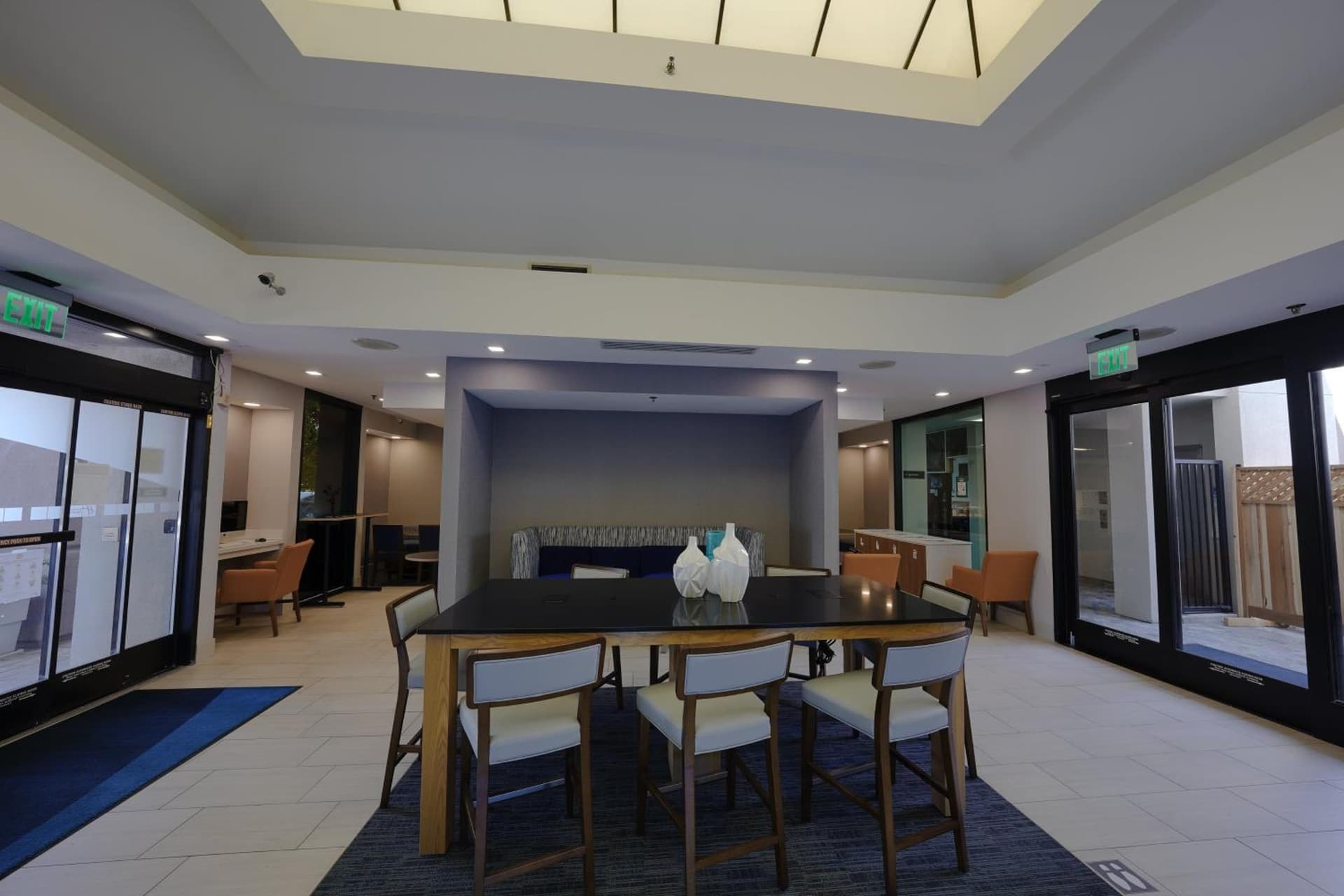 Holiday Inn Express & Suites Santa Clara - Silicon Valley by IHG gallery photo in Santa Clara, CA — image 29