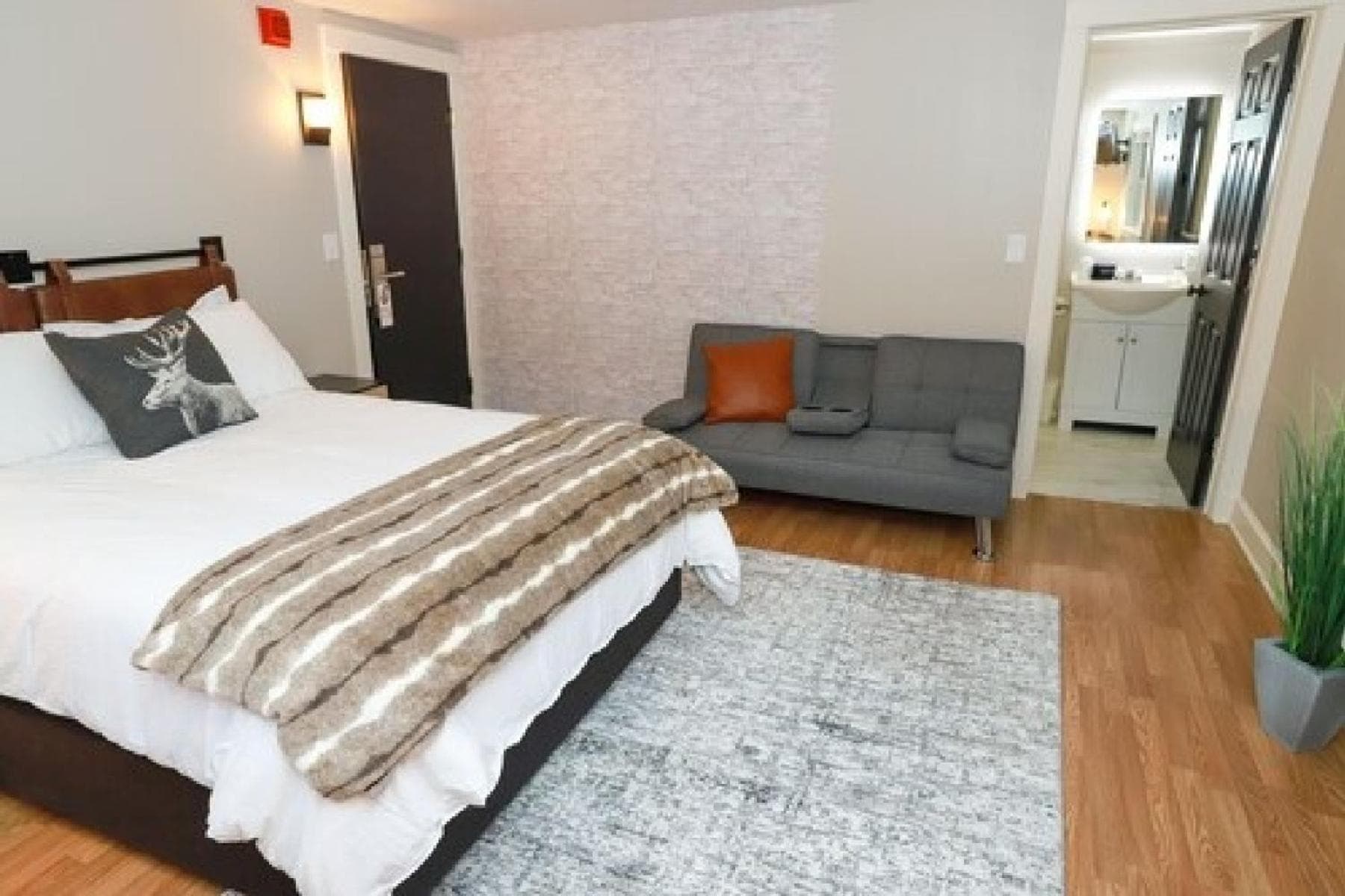 Gunstock Inn & Suites gallery photo in Gilford — image 122