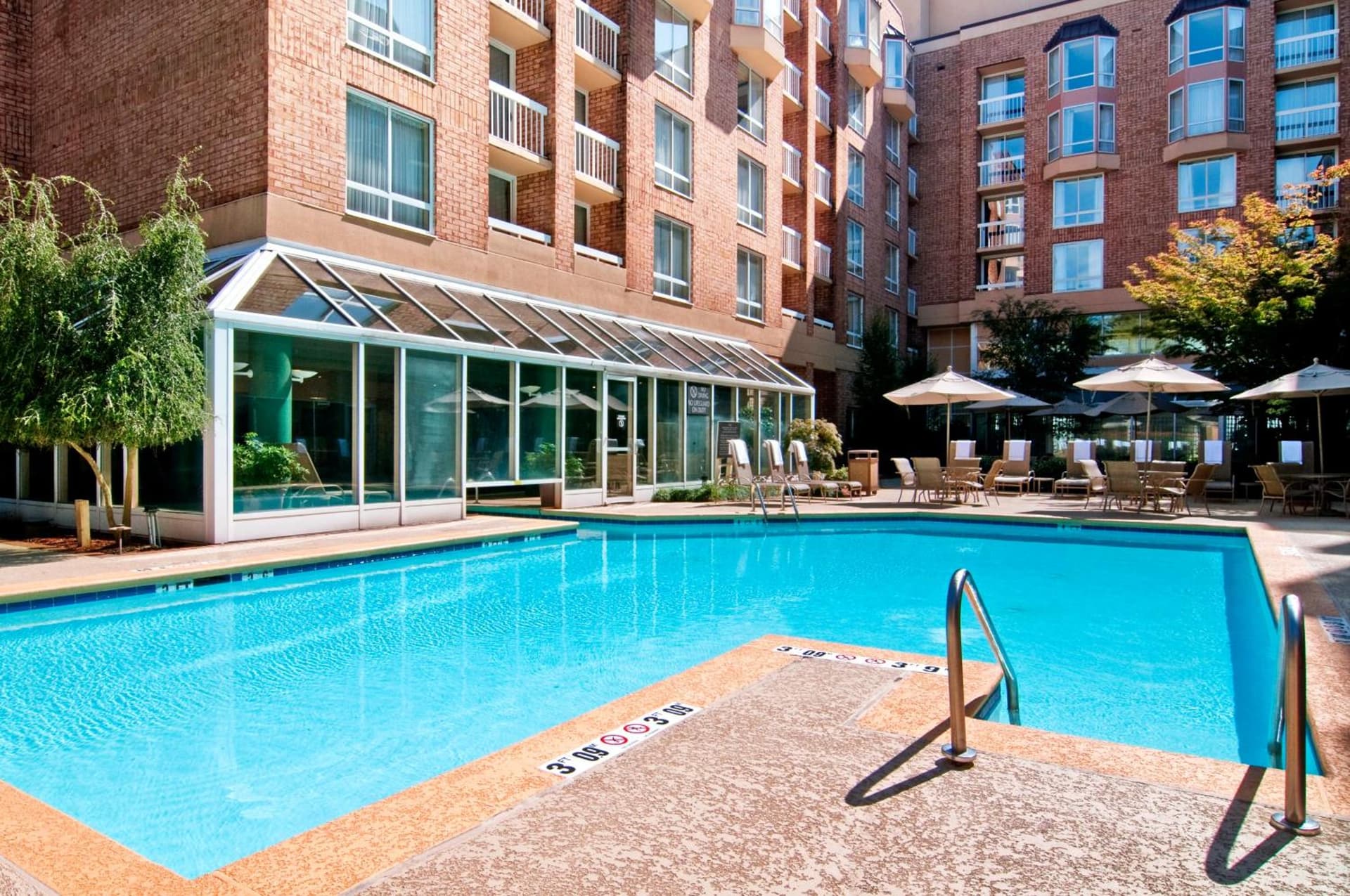 Wyndham Atlanta Perimeter interior in Atlanta, GA — gallery photo 2