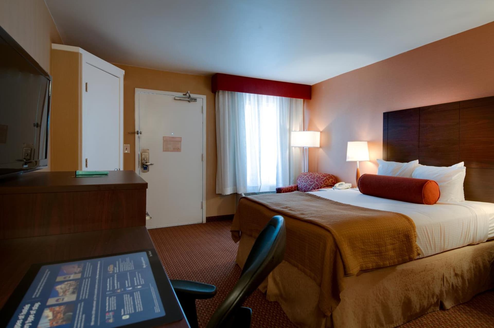Best Western Plus Rancho Cordova Inn gallery photo in Rancho Cordova, CA — image 43