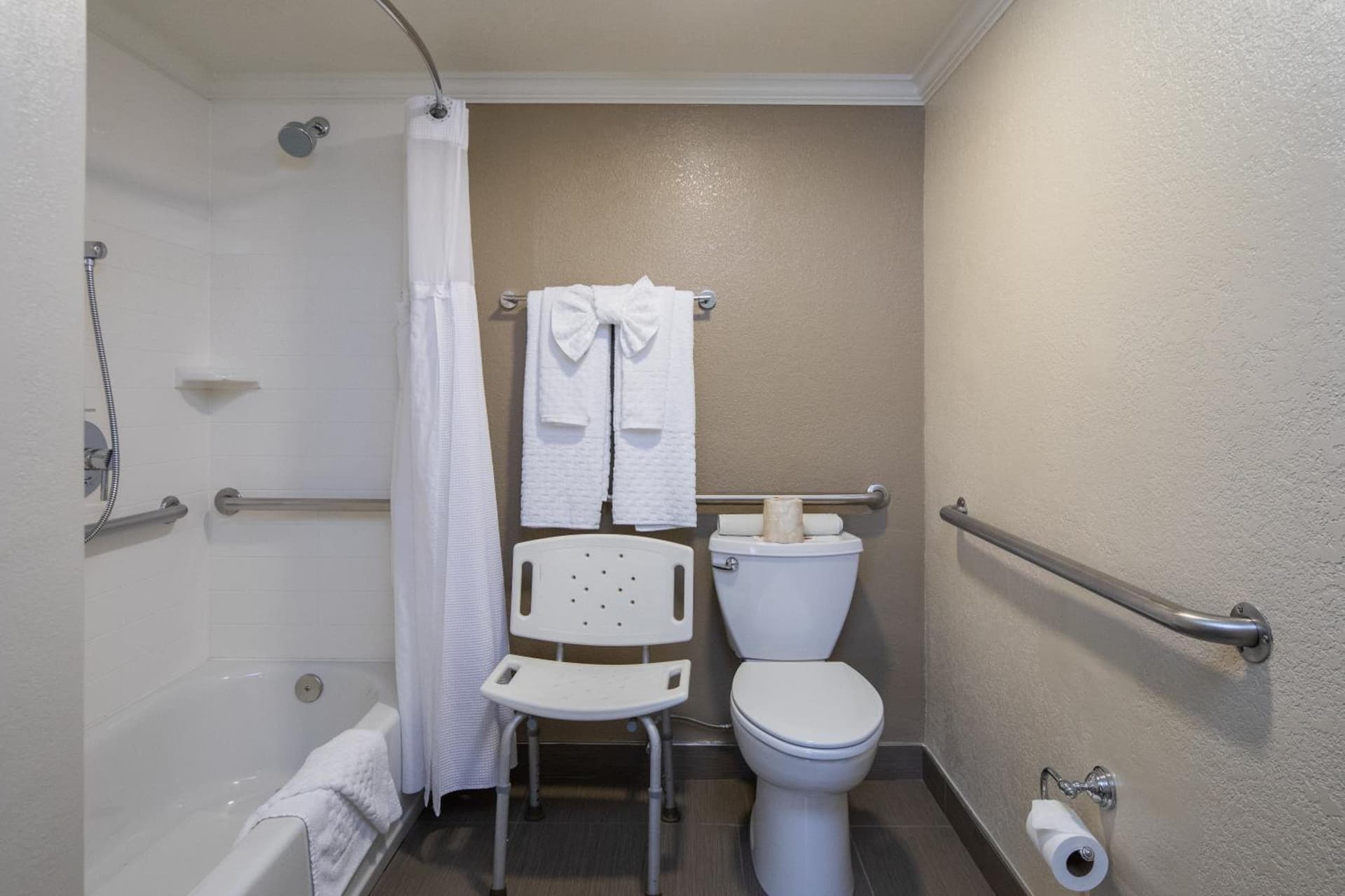 Best Western Silicon Valley Inn gallery photo in Sunnyvale, CA — image 32
