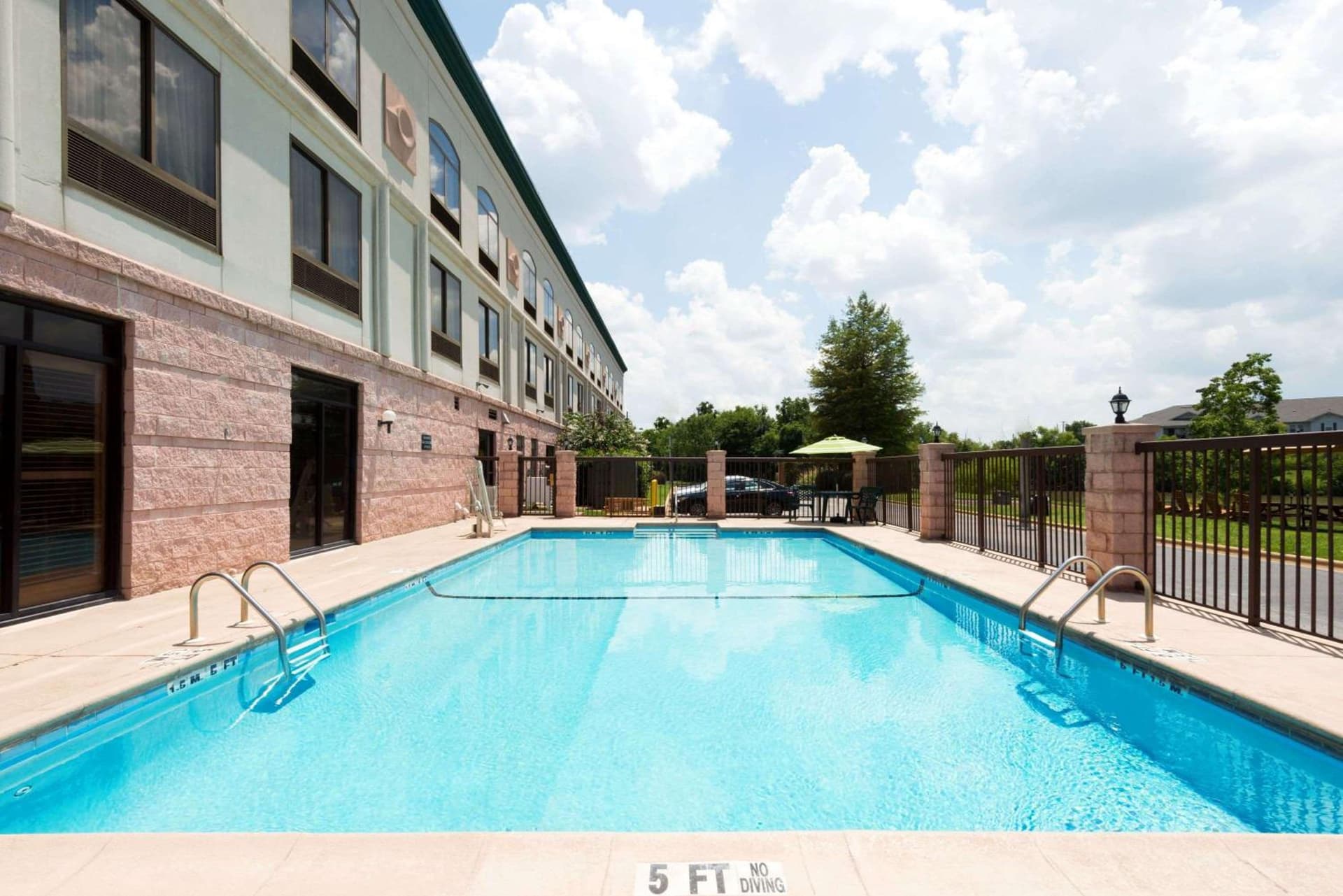 Wingate By Wyndham Montgomery gallery photo in Montgomery, AL — image 21