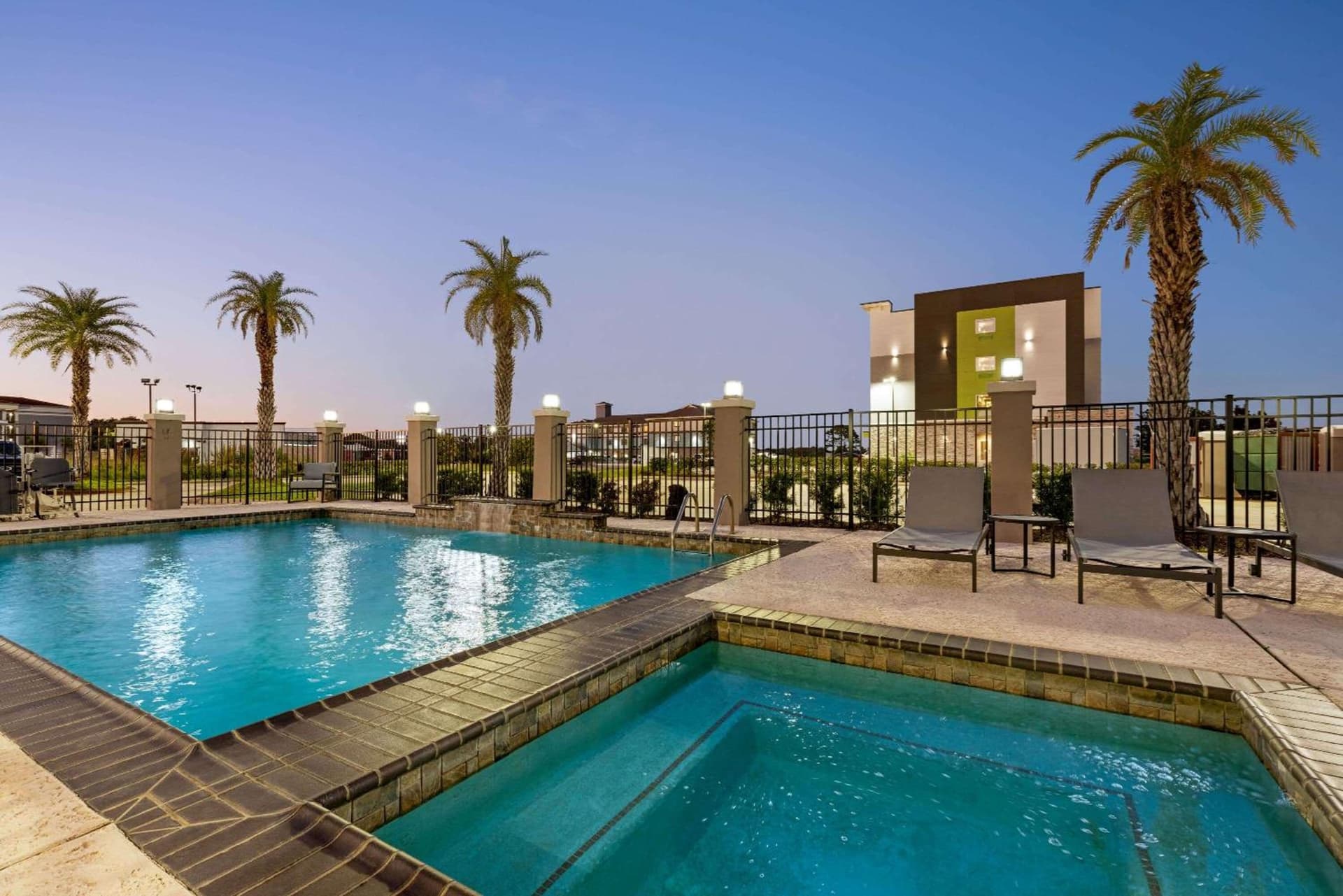 La Quinta by Wyndham Port Arthur gallery photo in Port Arthur, TX — image 18