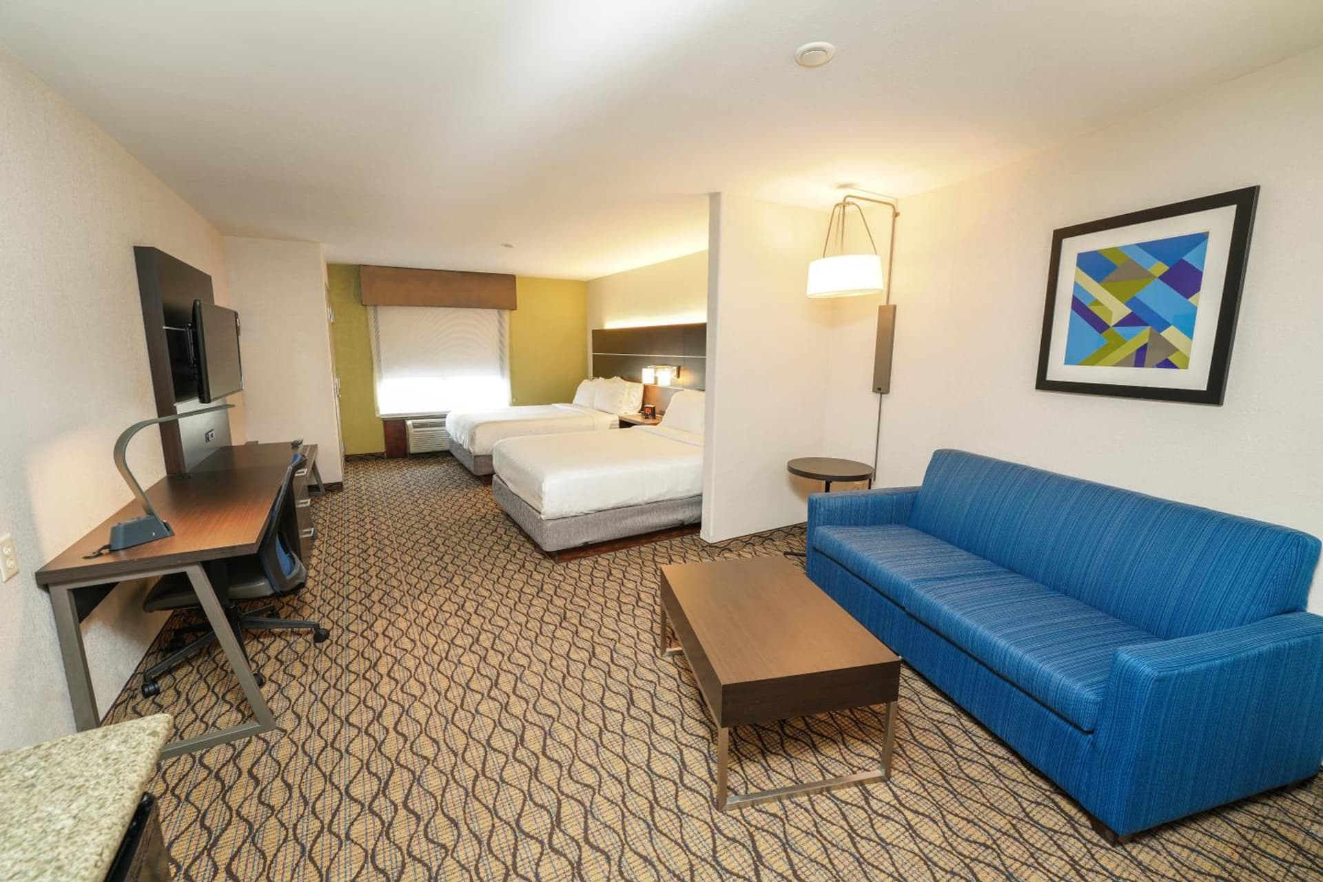 Holiday Inn Express and Suites Springfield Medical District by IHG gallery photo in Springfield, MO — image 6