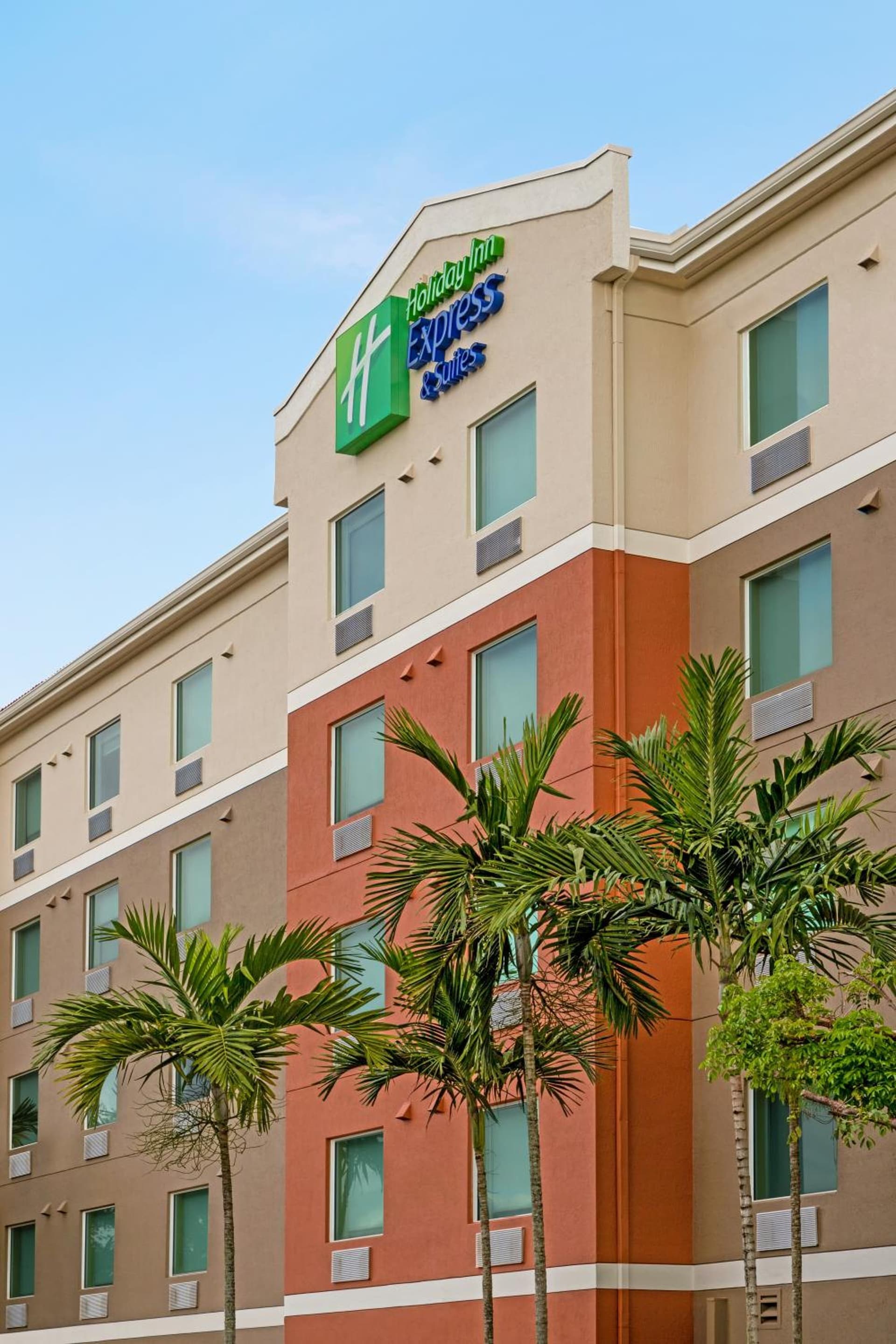 Holiday Inn Express & Suites Pembroke Pines-Sheridan St by IHG gallery photo in Pembroke Pines, FL — image 18