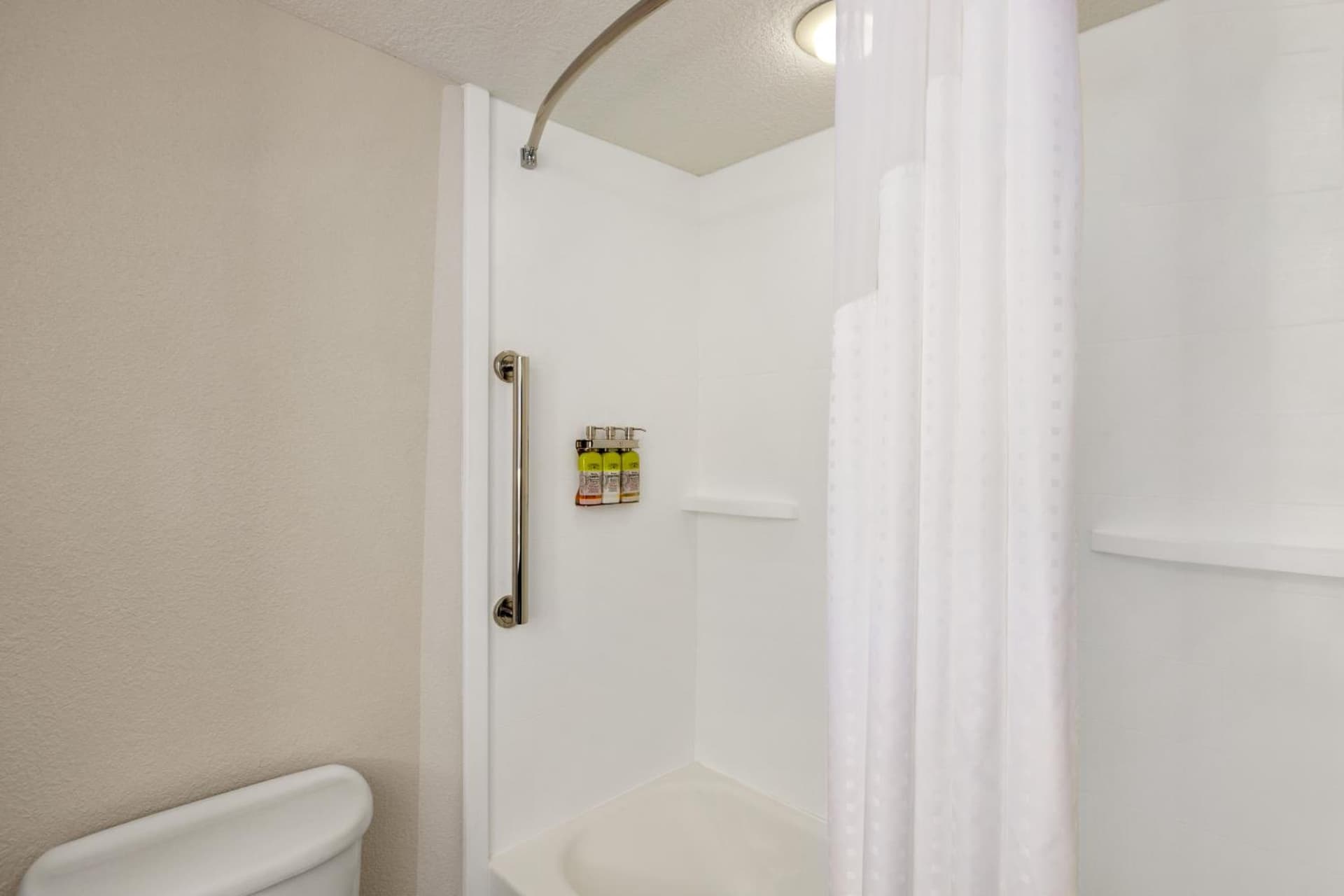 Holiday Inn Express & Suites Pembroke Pines-Sheridan St by IHG gallery photo in Pembroke Pines, FL — image 14