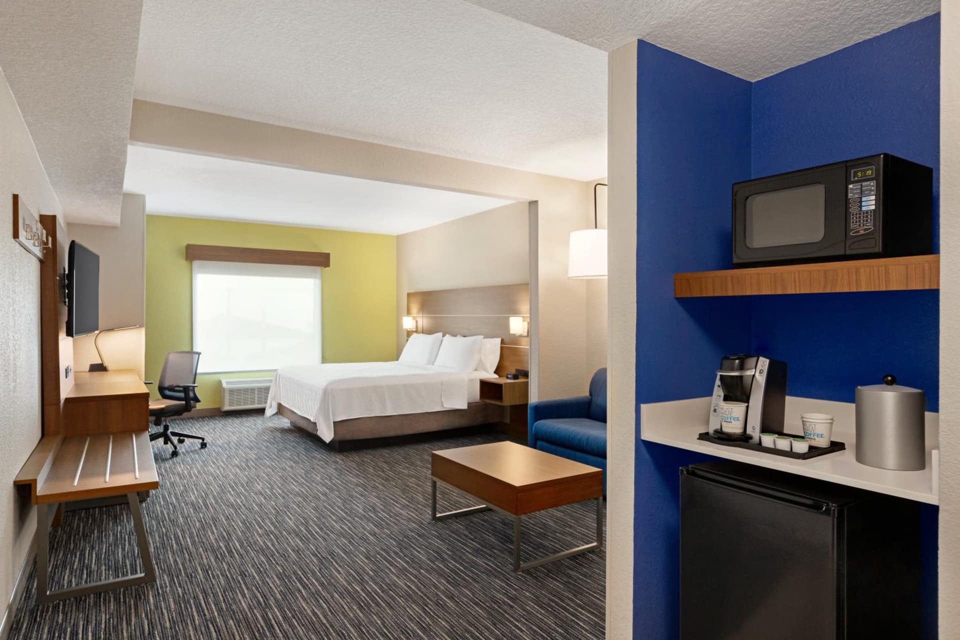 Holiday Inn Express & Suites Pembroke Pines-Sheridan St by IHG gallery photo in Pembroke Pines, FL — image 78