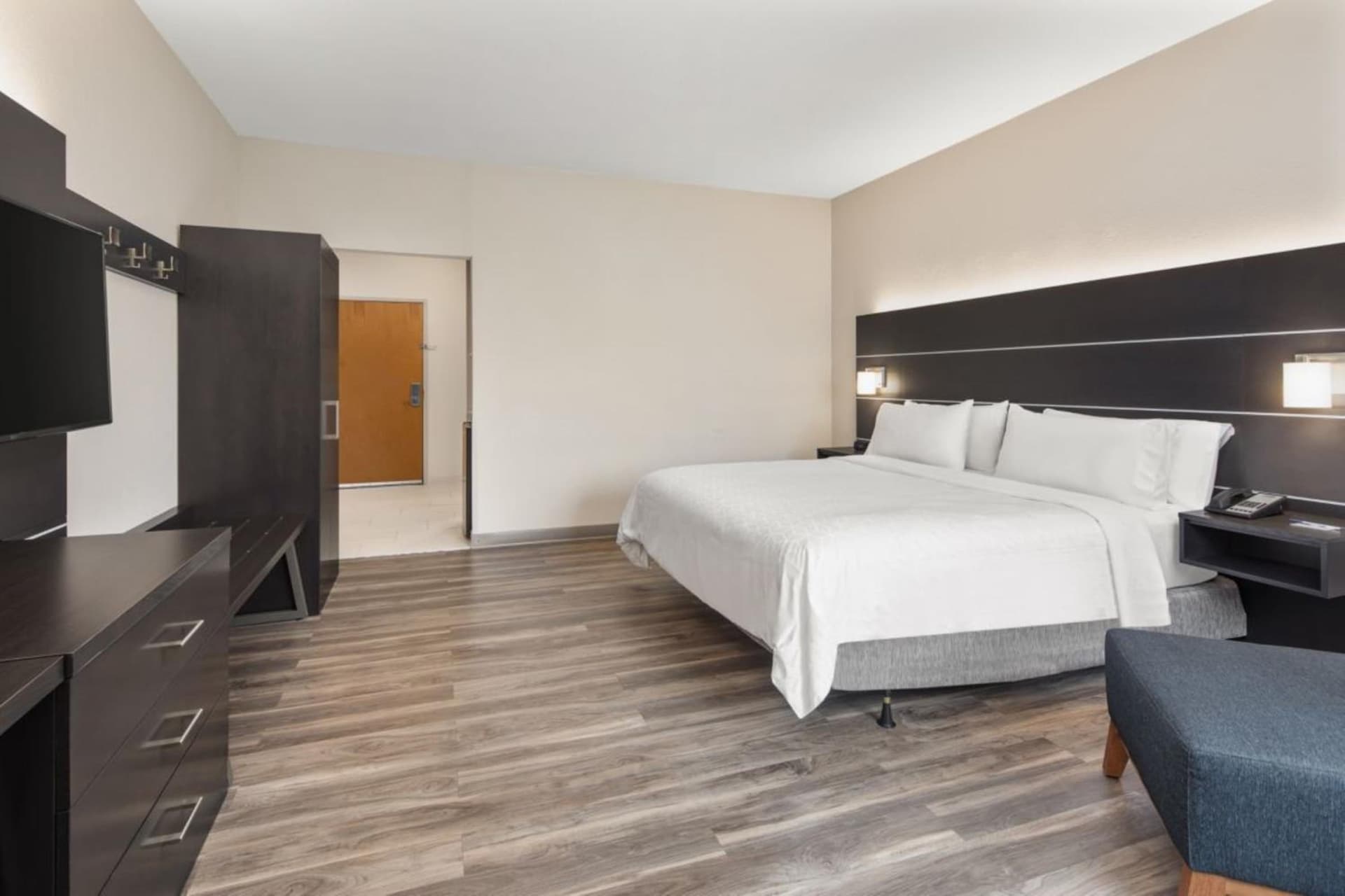 Holiday Inn Express & Suites Pembroke Pines-Sheridan St by IHG gallery photo in Pembroke Pines, FL — image 21