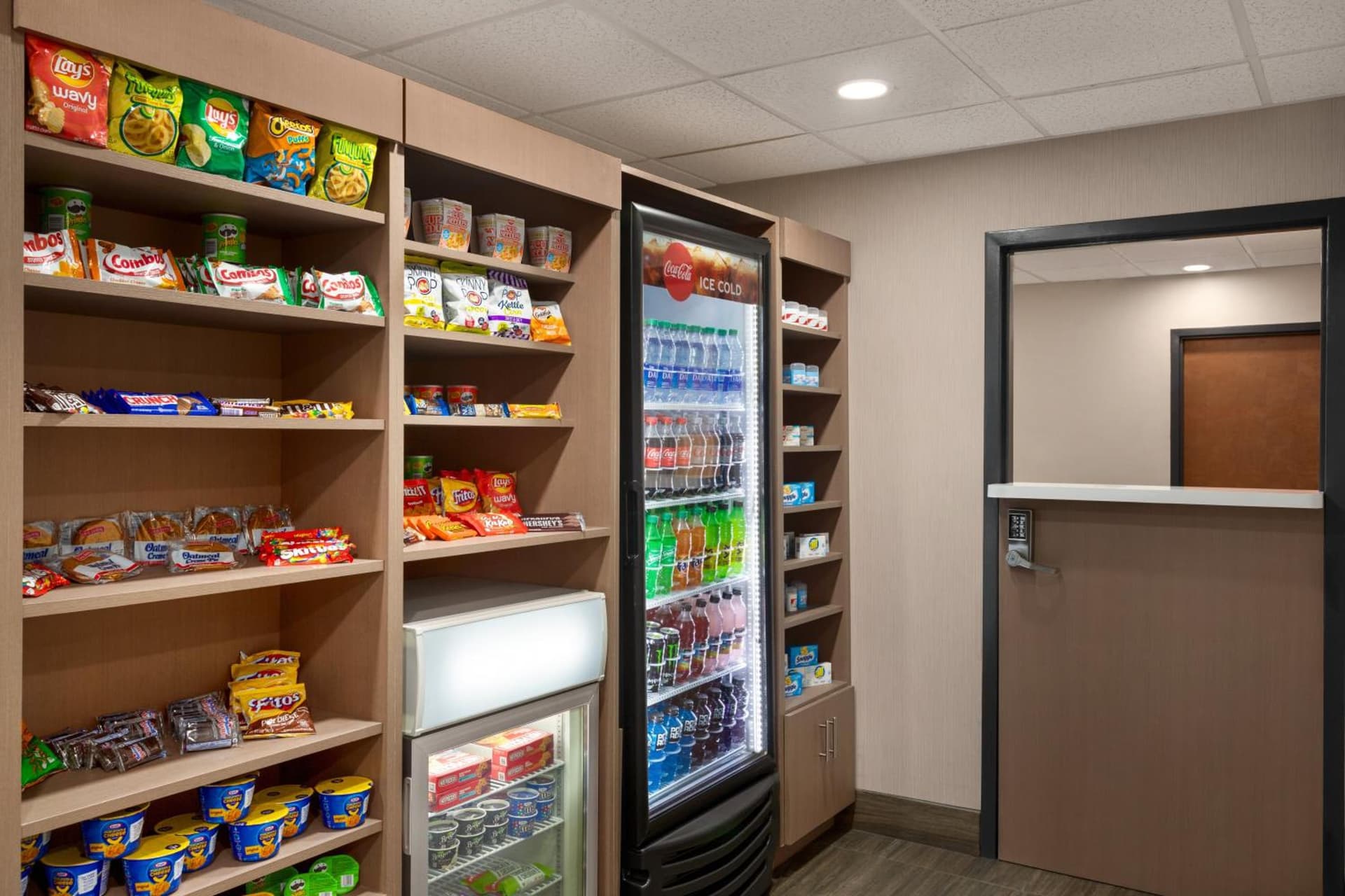 Holiday Inn Express & Suites Pembroke Pines-Sheridan St by IHG gallery photo in Pembroke Pines, FL — image 68