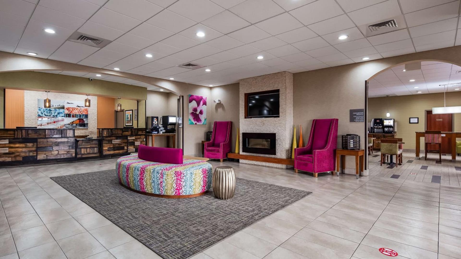 Best Western Cannon A.F.B. interior in Clovis, NM — gallery photo 2