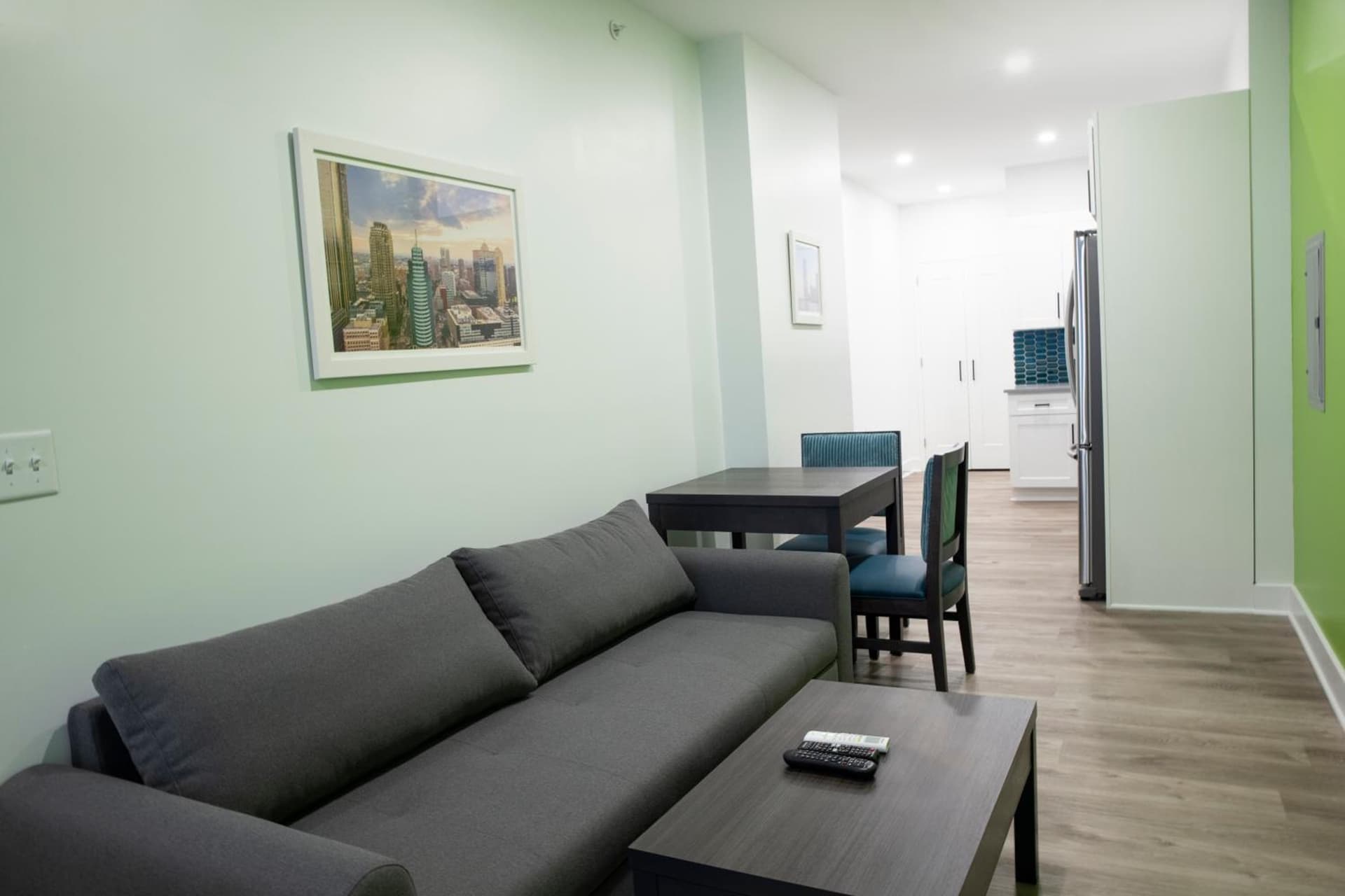 Peachtree Suites gallery photo in Jersey City, NJ — image 8