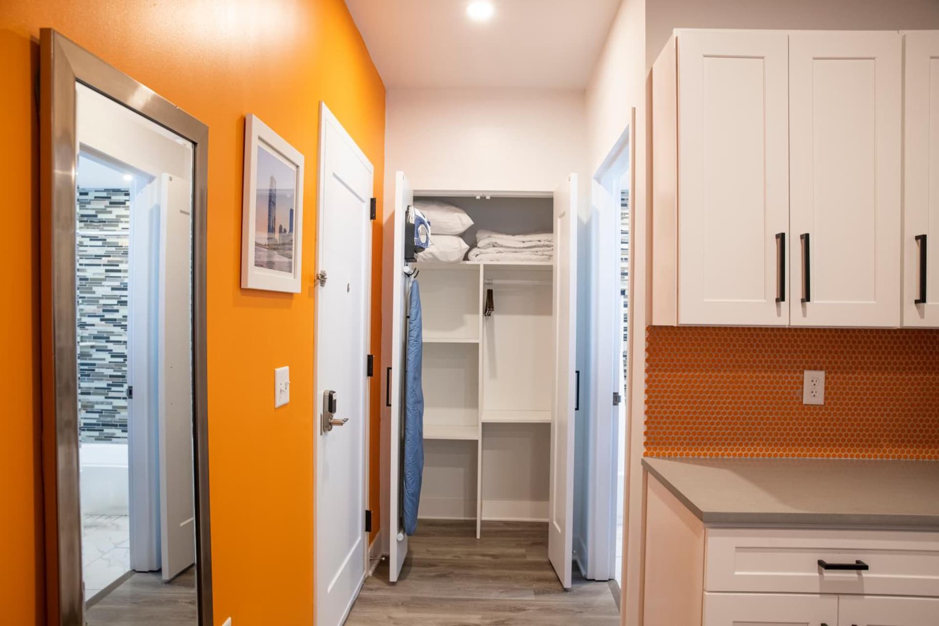 Peachtree Suites gallery photo in Jersey City, NJ — image 24