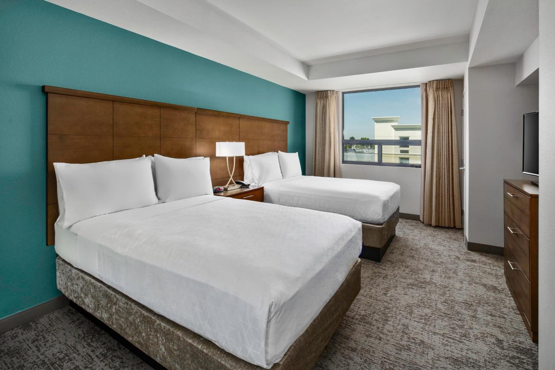 Staybridge Suites Irvine - John Wayne Airport by IHG gallery photo in Irvine, CA — image 11