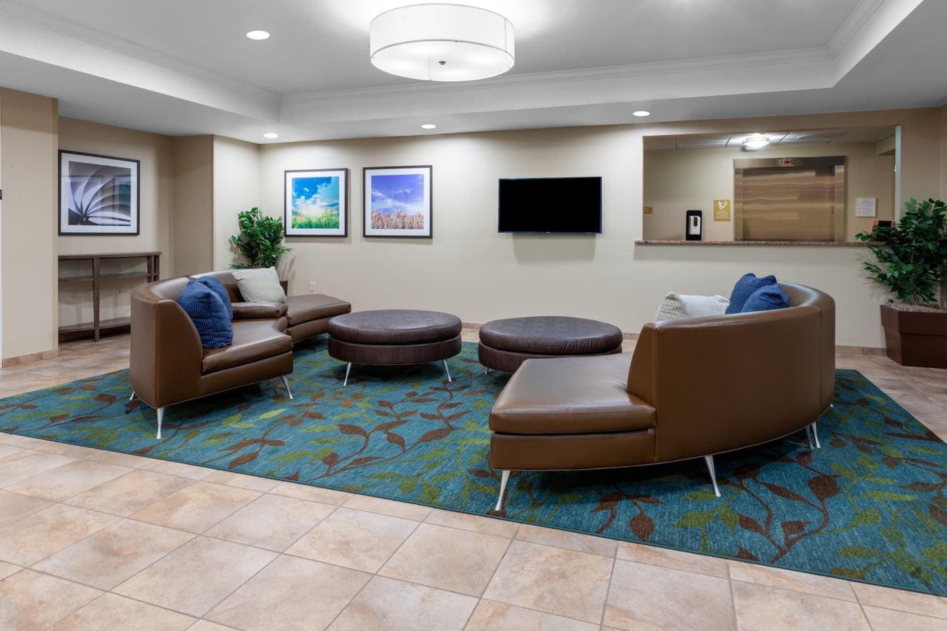Candlewood Suites Kalamazoo by IHG gallery photo in Kalamazoo, MI — image 28