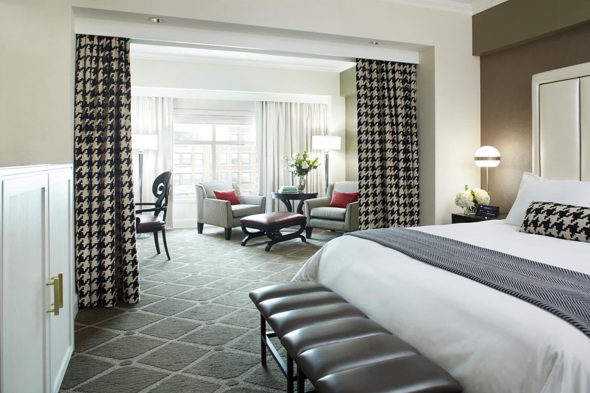 Hotel Commonwealth gallery photo in Boston, MA — image 14