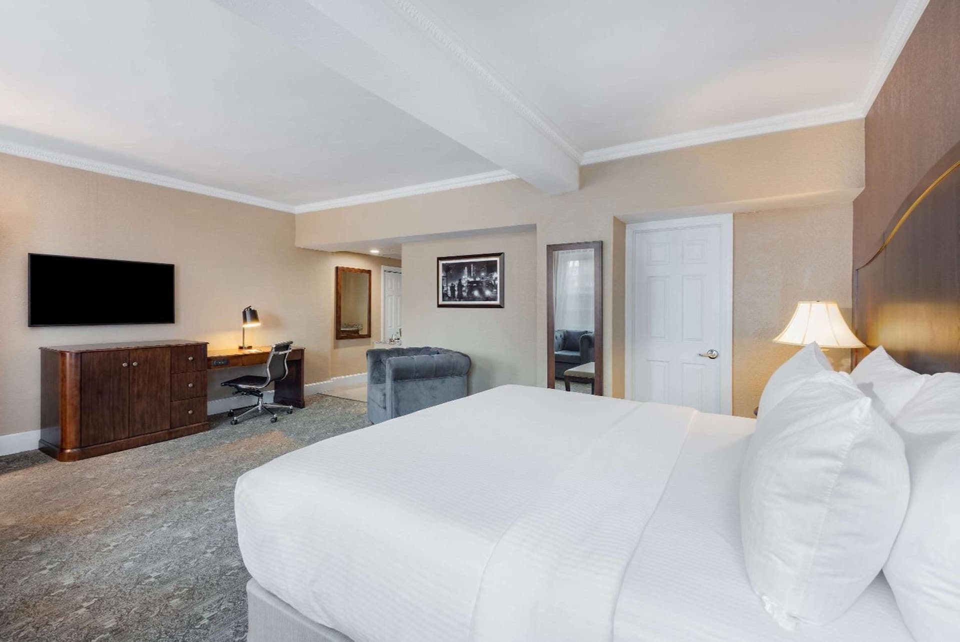 The Americus Hotel, Unscripted by Hyatt gallery photo in Allentown, PA — image 11