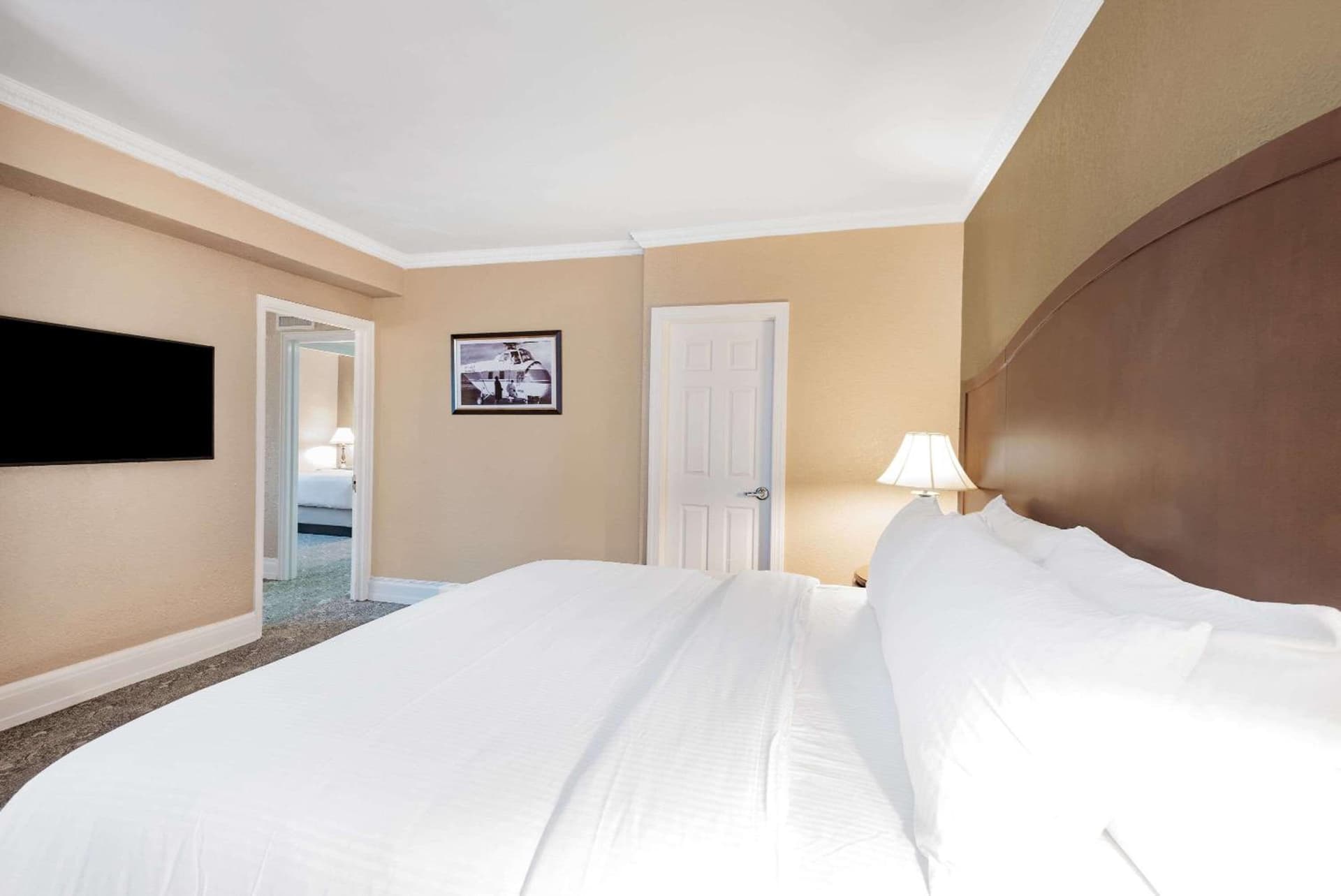 The Americus Hotel, Unscripted by Hyatt gallery photo in Allentown, PA — image 19